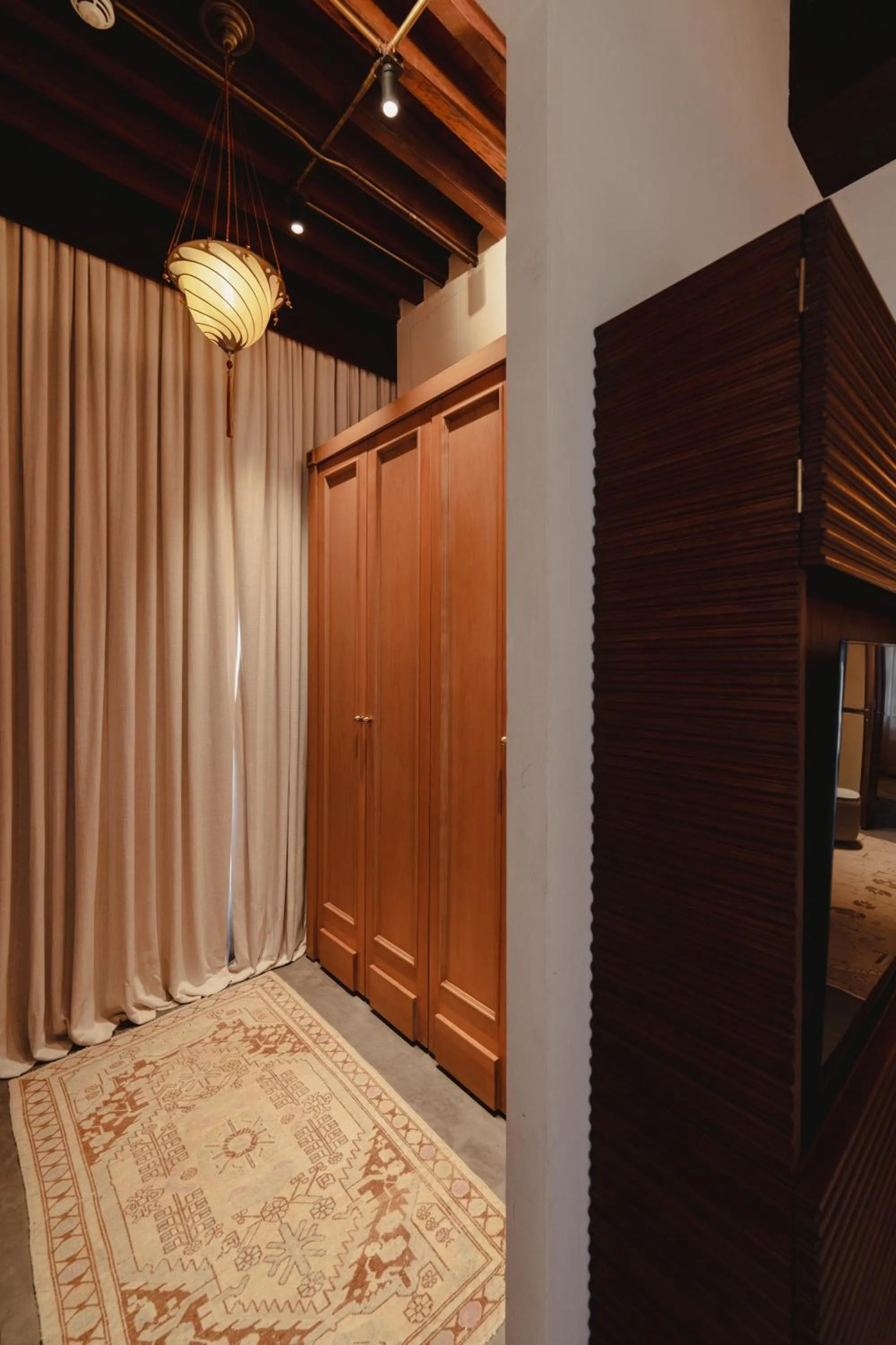 wardrobe in Al Balad Hospitality