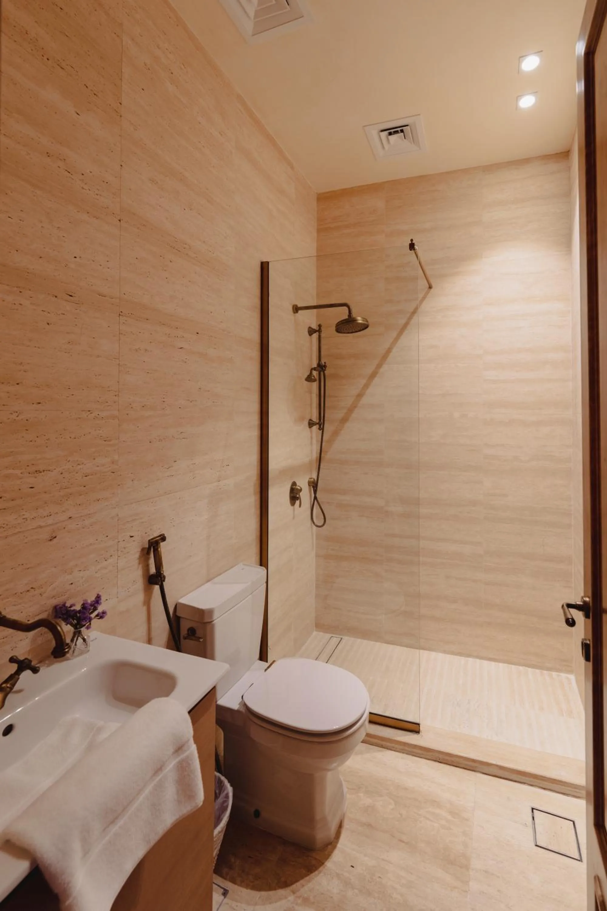 Shower in Al Balad Hospitality