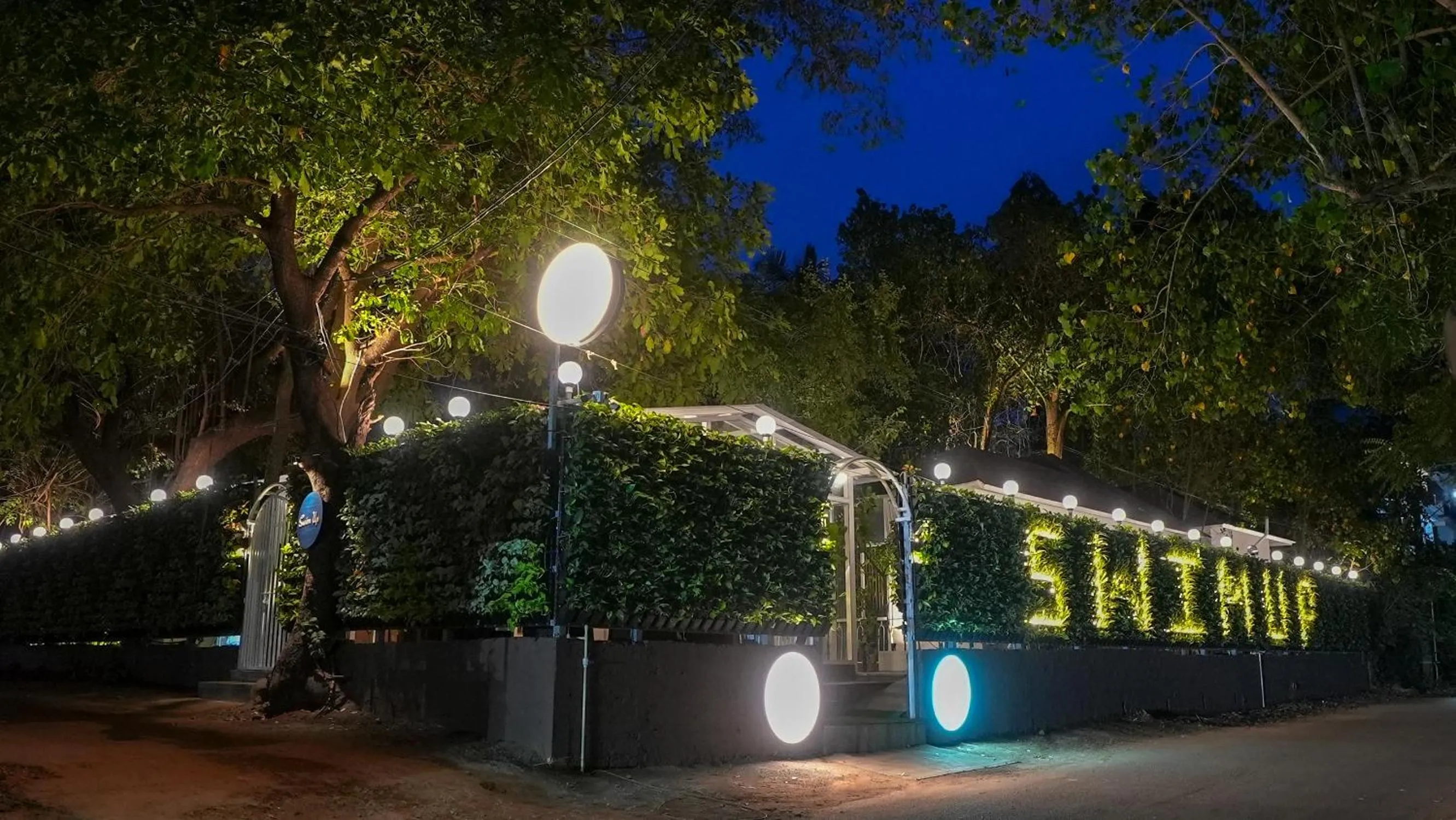 Facade/entrance in Swimup - Suites with private pool , Vagator