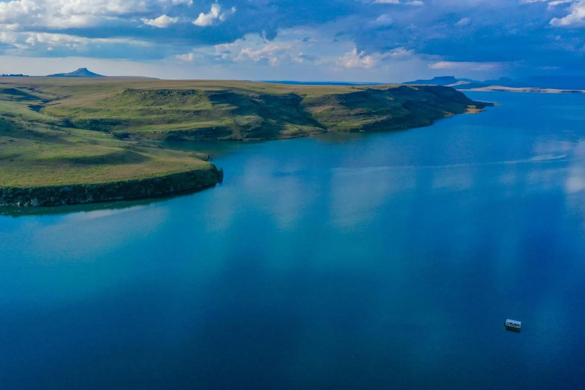 Bird's eye view in First Group Qwantani