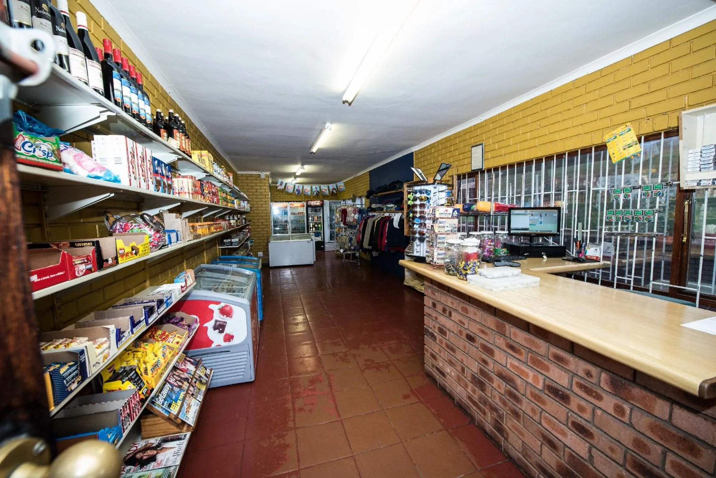 On-site shops in First Group Qwantani