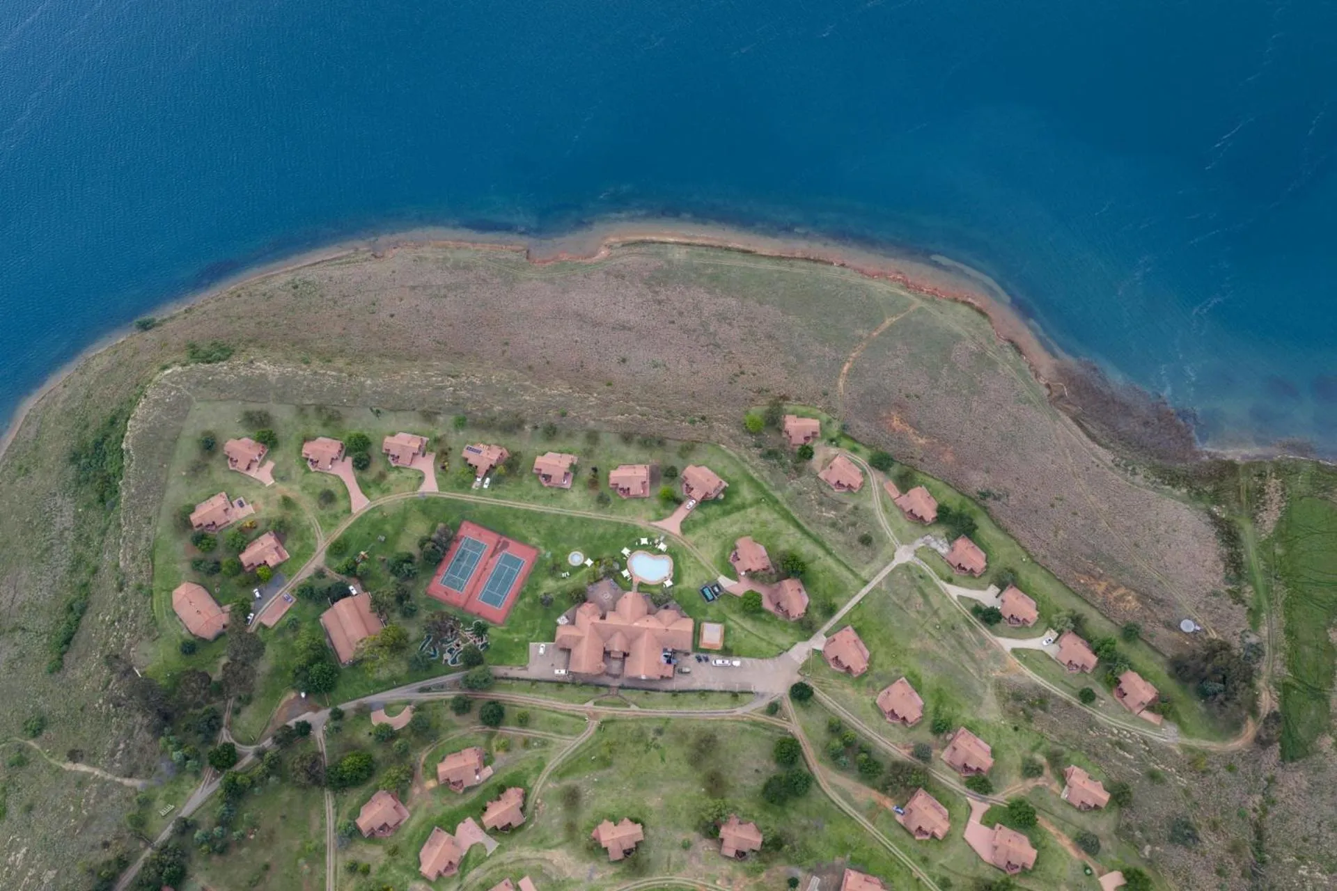 Natural landscape in First Group Qwantani