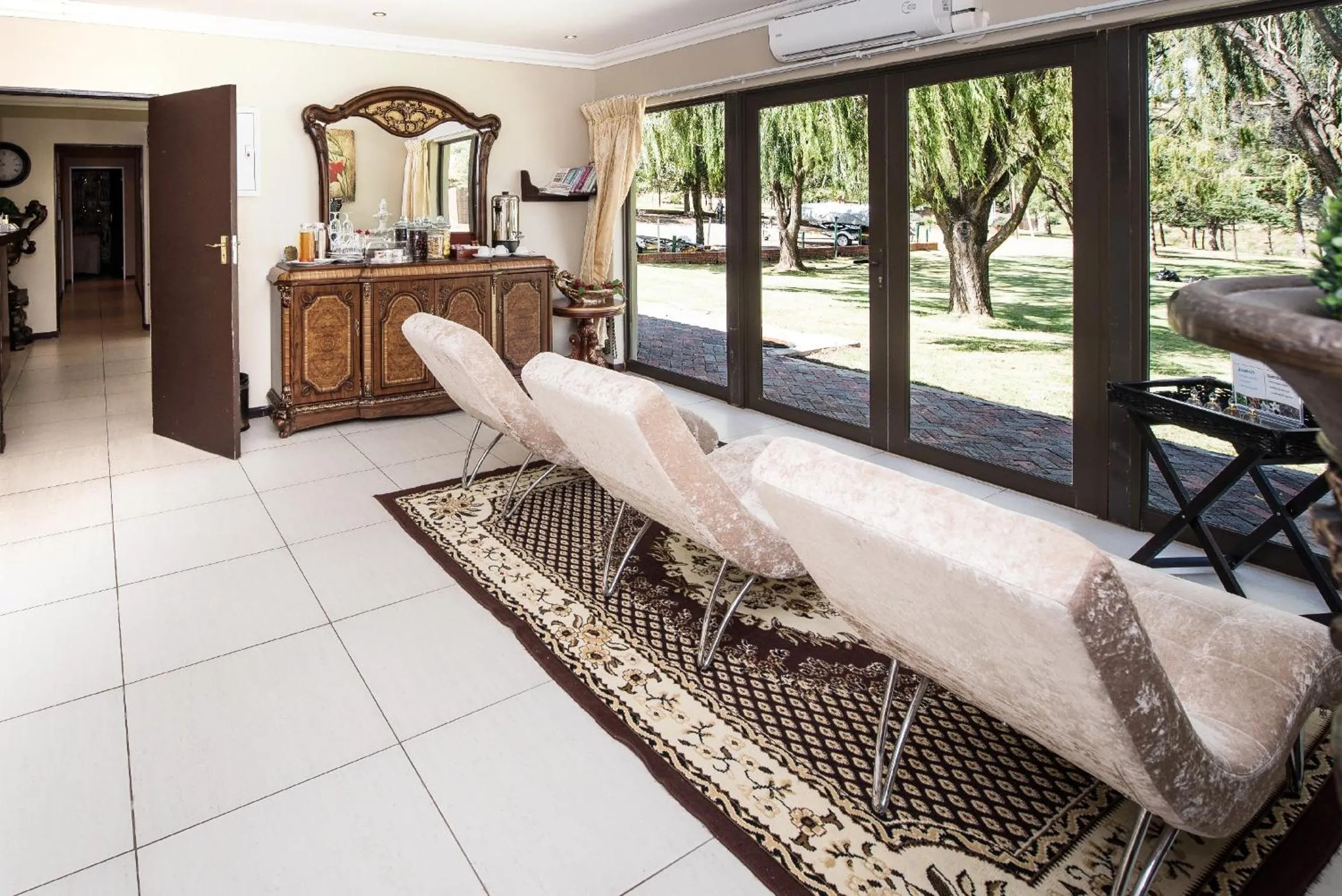 Spa and wellness centre/facilities in First Group Qwantani