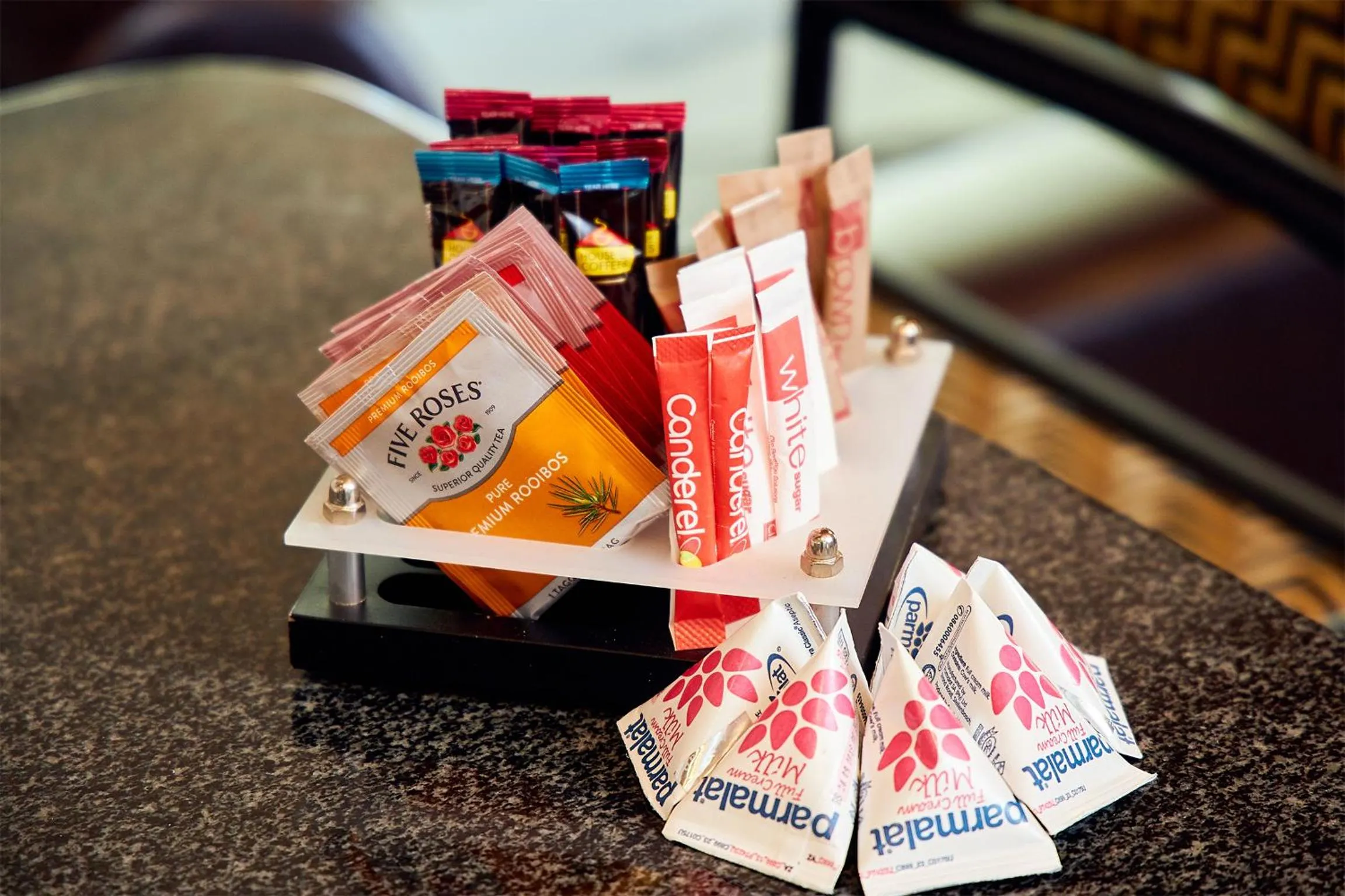 Coffee/tea facilities in First Group Qwantani