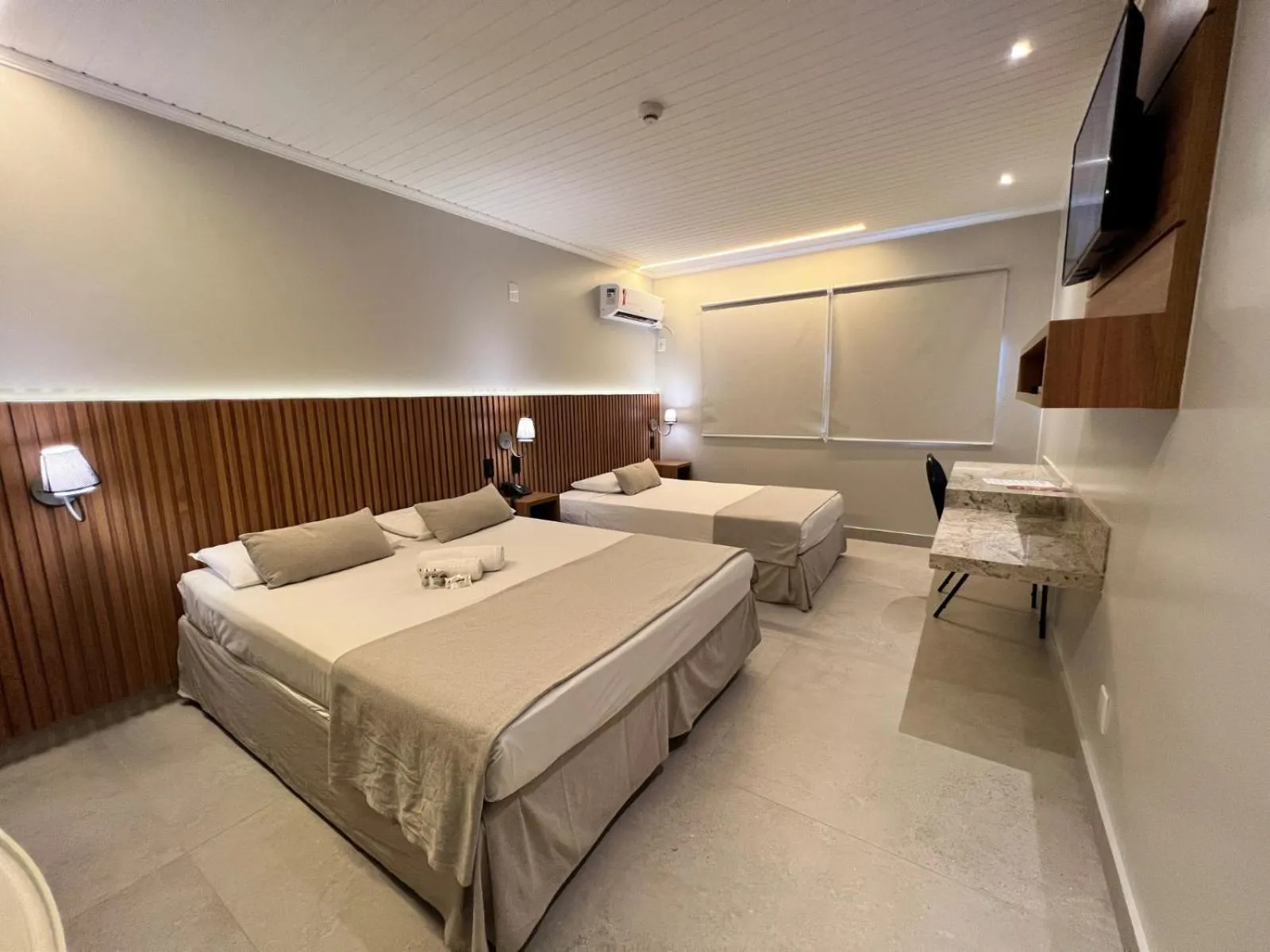 Bed in Hotel Bons Tempos