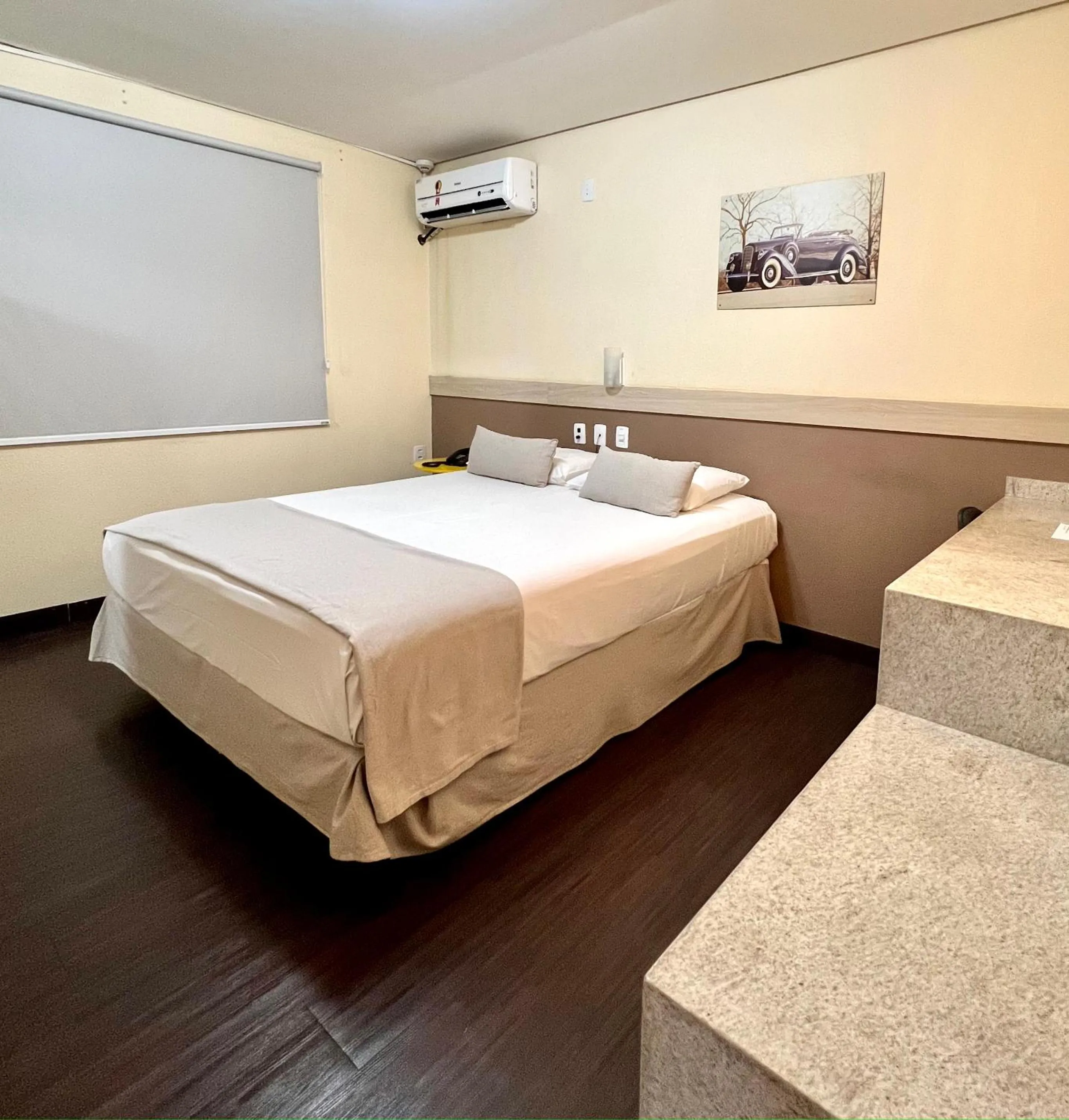 Bed in Hotel Bons Tempos