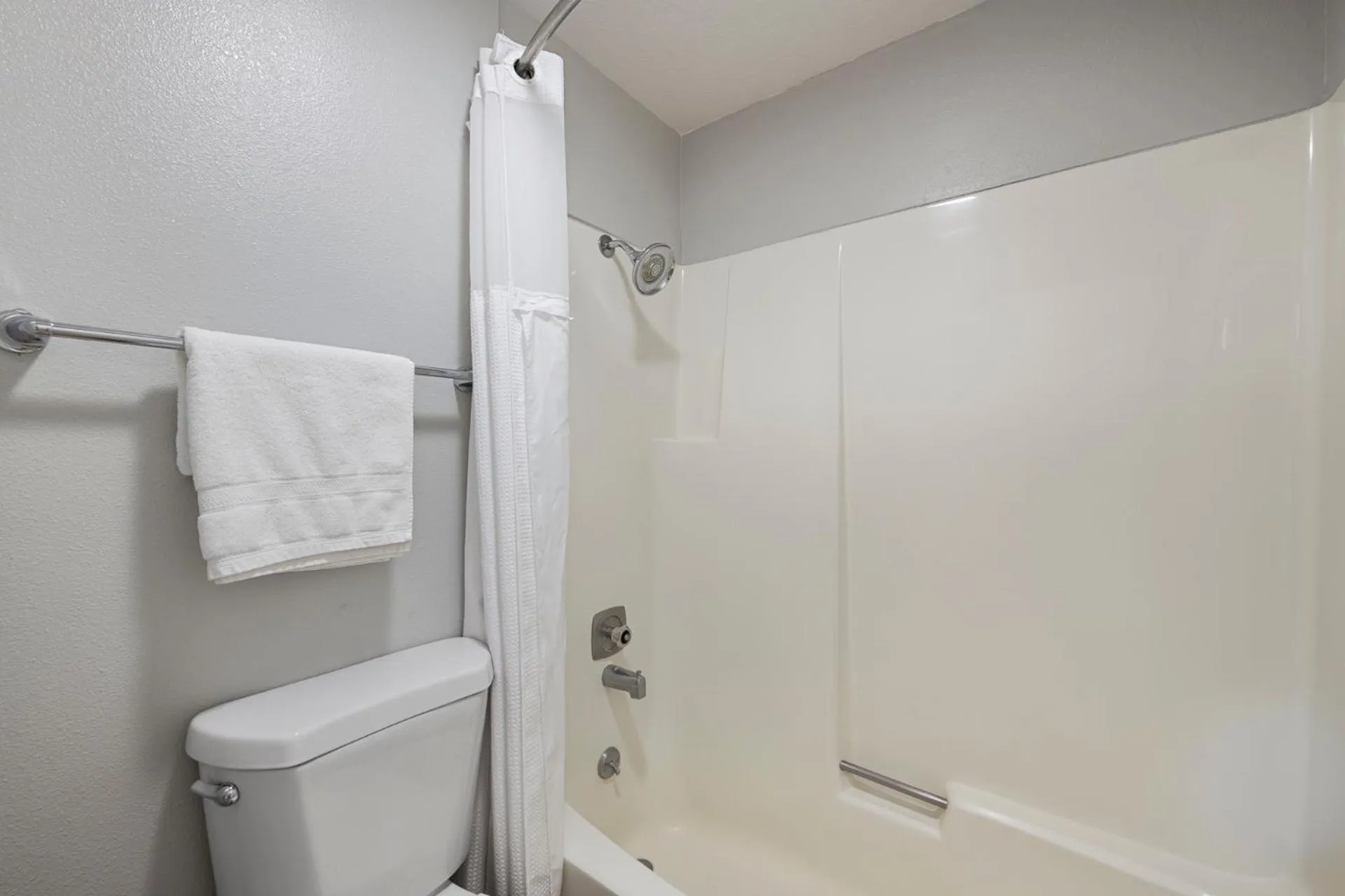 Shower in Budget Motel - Delta, Utah
