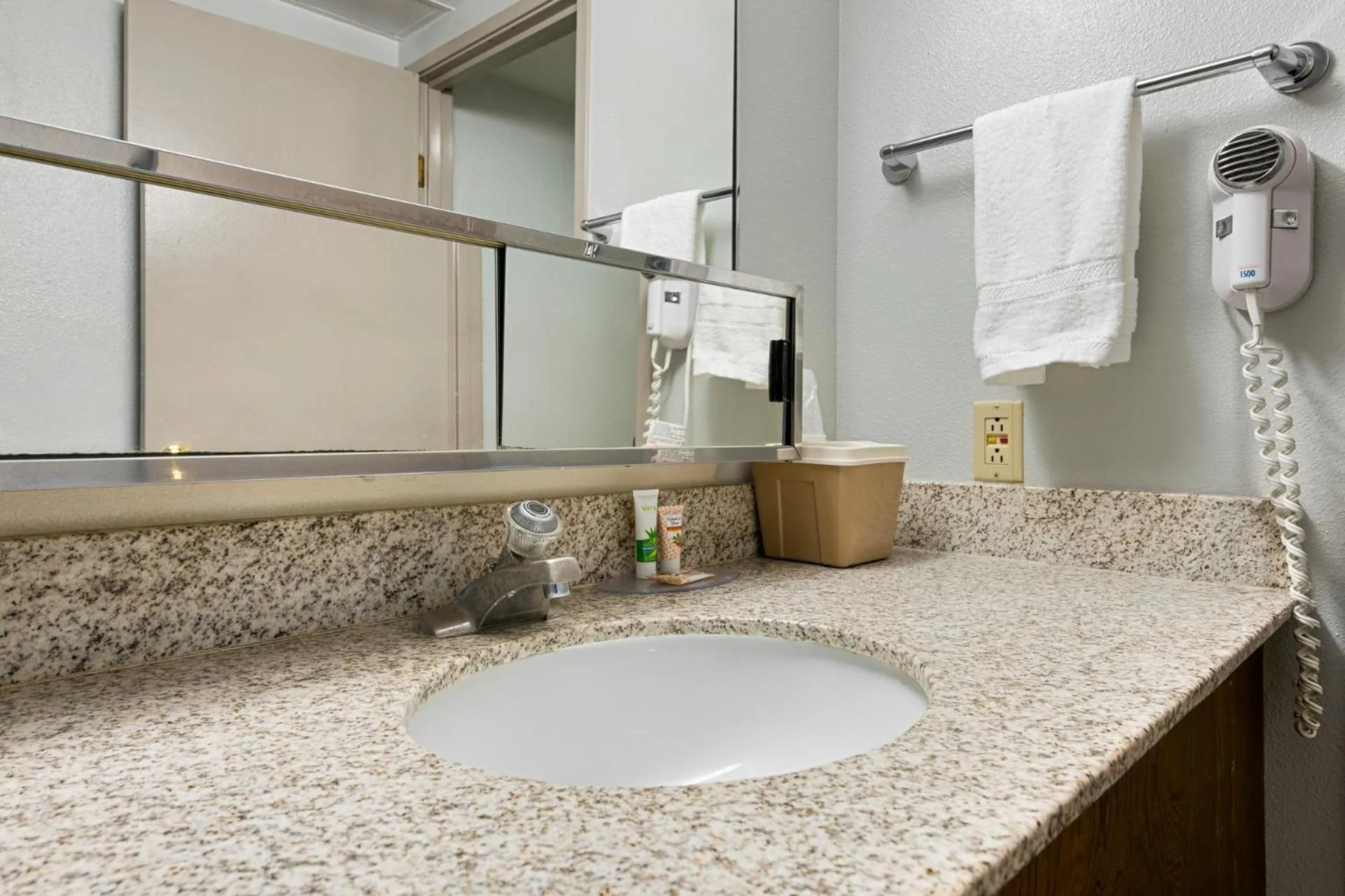 Bathroom in Budget Motel - Delta, Utah