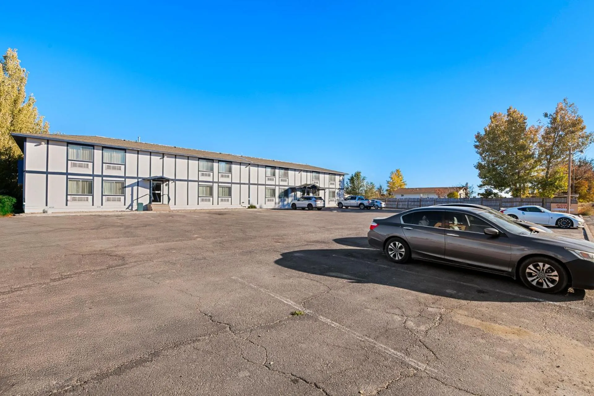 Property building in Budget Motel - Delta, Utah