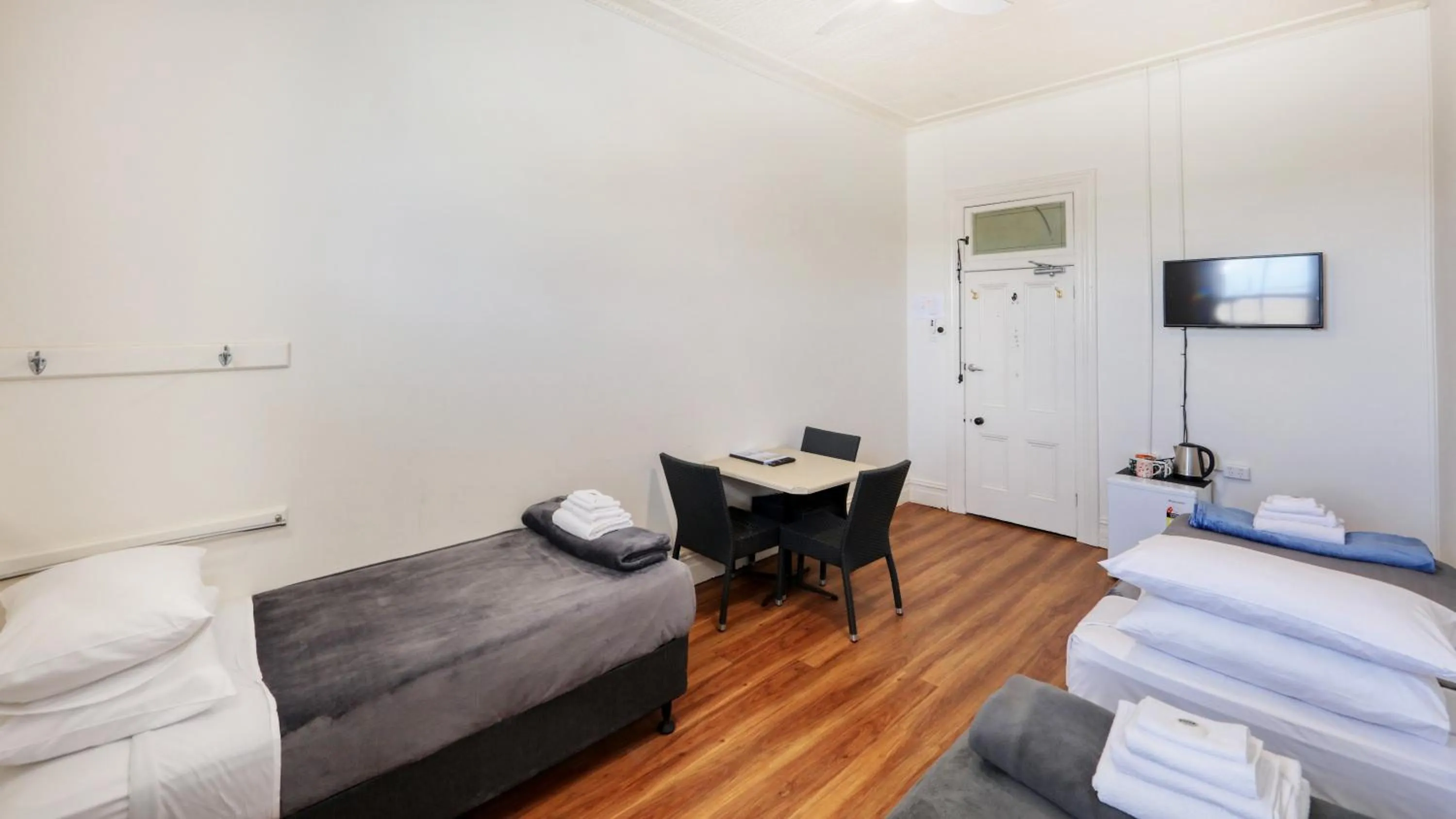 Bed in Maclean Hotel