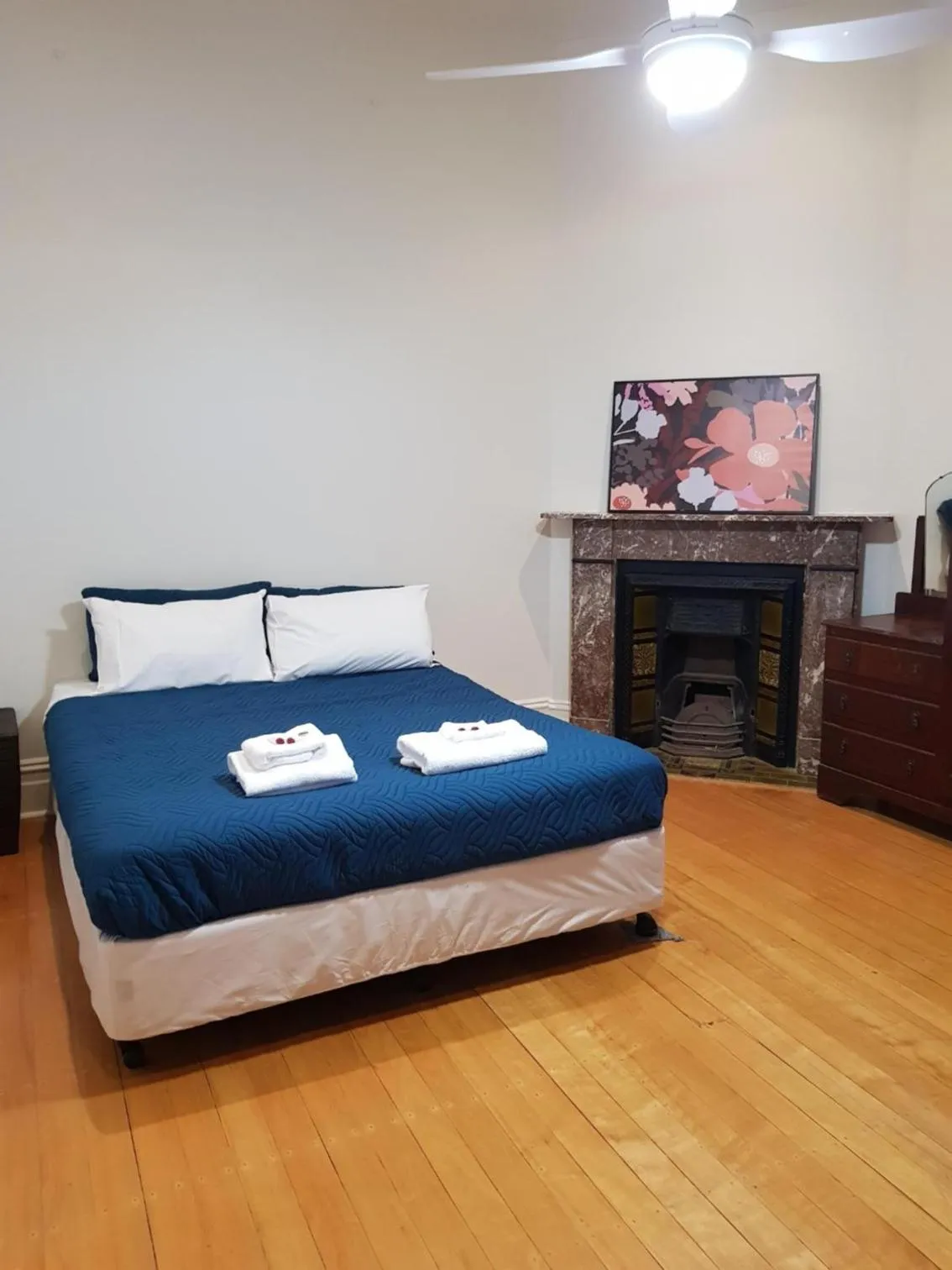 Bed in Maclean Hotel