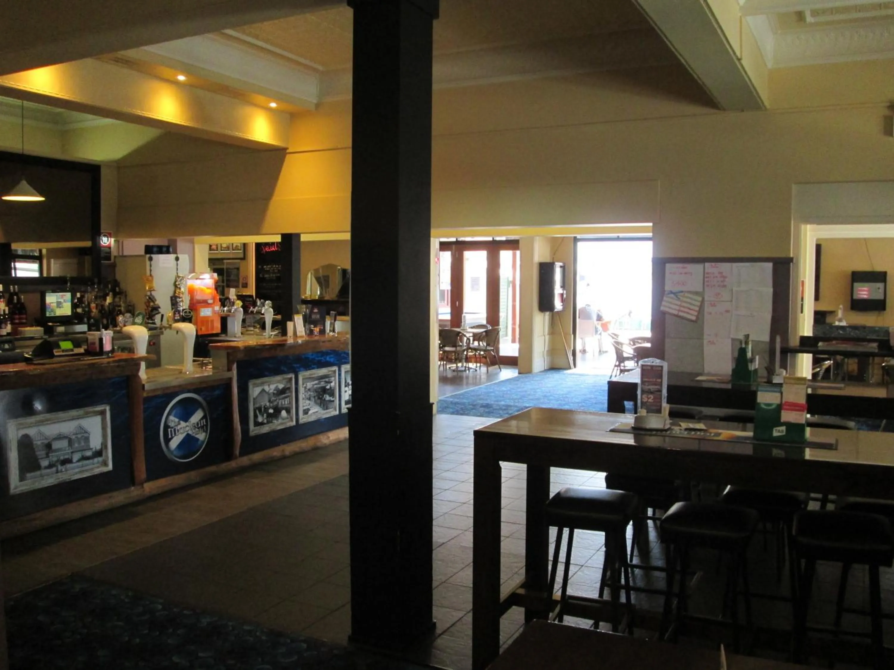 Entertainment in Maclean Hotel