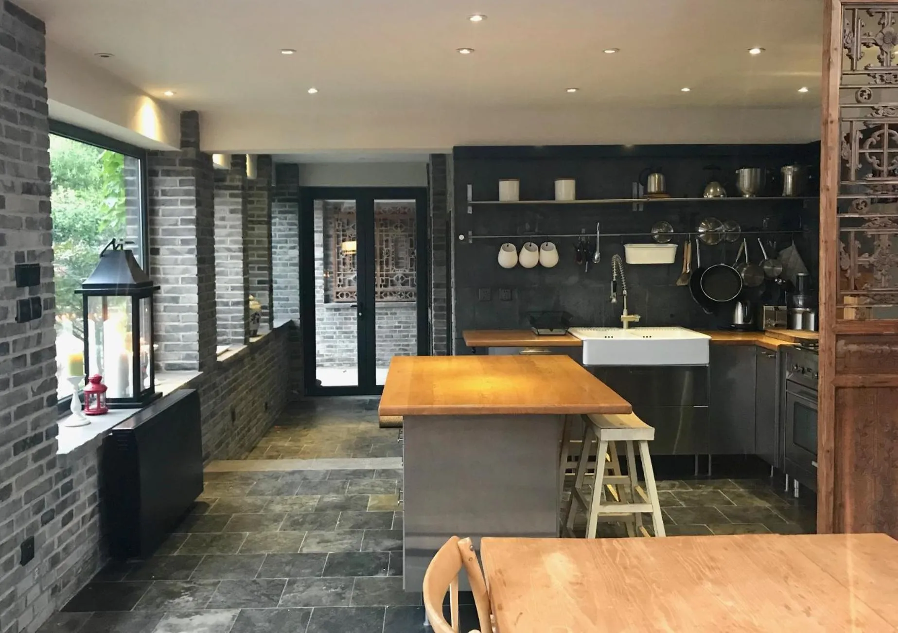 Kitchen or kitchenette in Brickyard Retreat at Mutianyu Great Wall Adjoin to Mutianyu Great Wall - Room with the View of Great Wall - Jacuzzi with the View of Great Wall - Vehicle Shuttle Service - International Catering - SPA& Nail Beauty Facilities