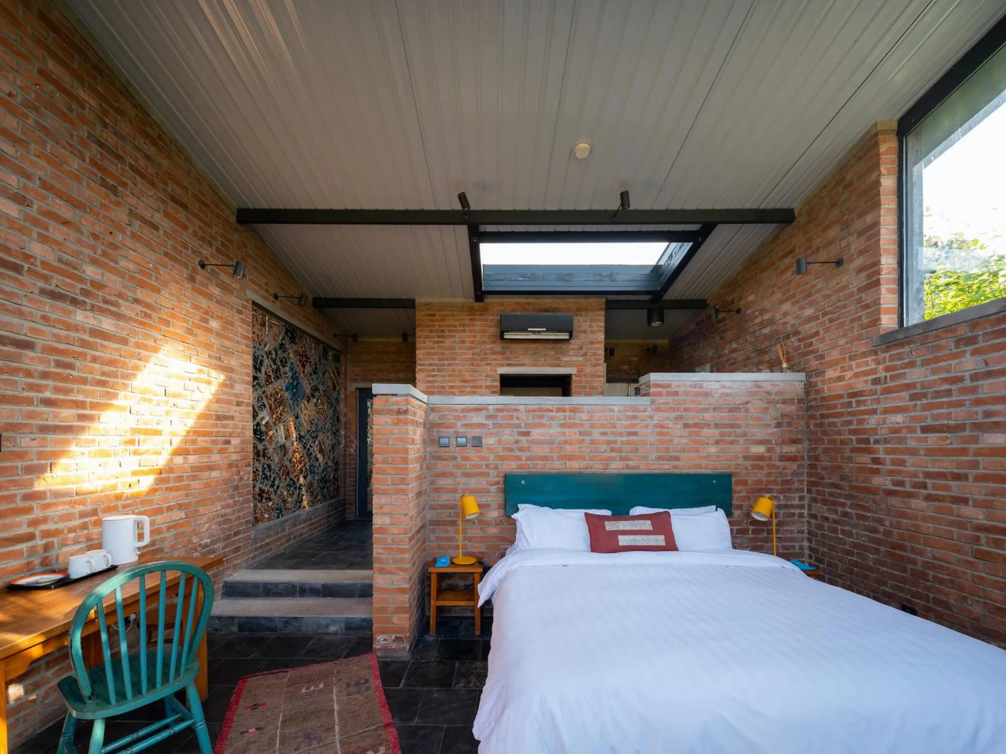 Photo of the whole room, Bed in Brickyard Retreat at Mutianyu Great Wall Adjoin to Mutianyu Great Wall - Room with the View of Great Wall - Jacuzzi with the View of Great Wall - Vehicle Shuttle Service - International Catering - SPA& Nail Beauty Facilities