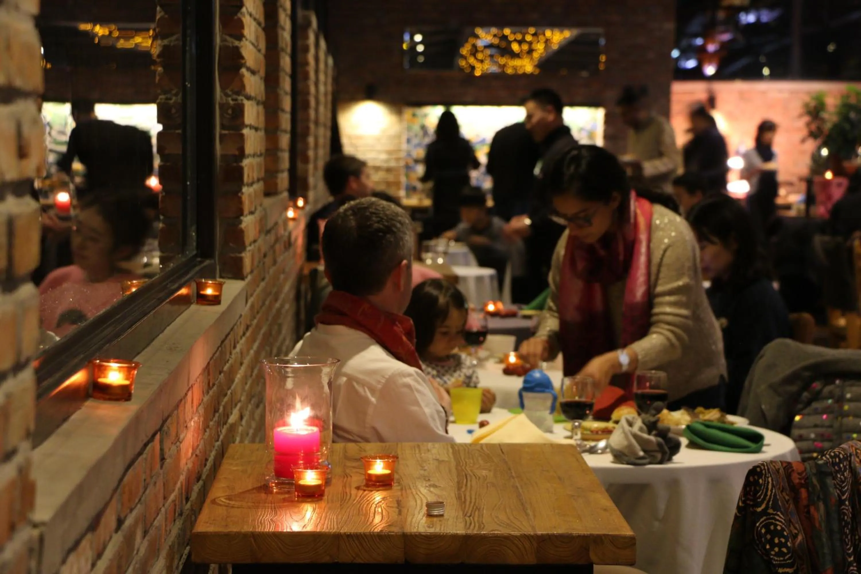 Restaurant/places to eat in Brickyard Retreat at Mutianyu Great Wall Adjoin to Mutianyu Great Wall - Room with the View of Great Wall - Jacuzzi with the View of Great Wall - Vehicle Shuttle Service - International Catering - SPA& Nail Beauty Facilities