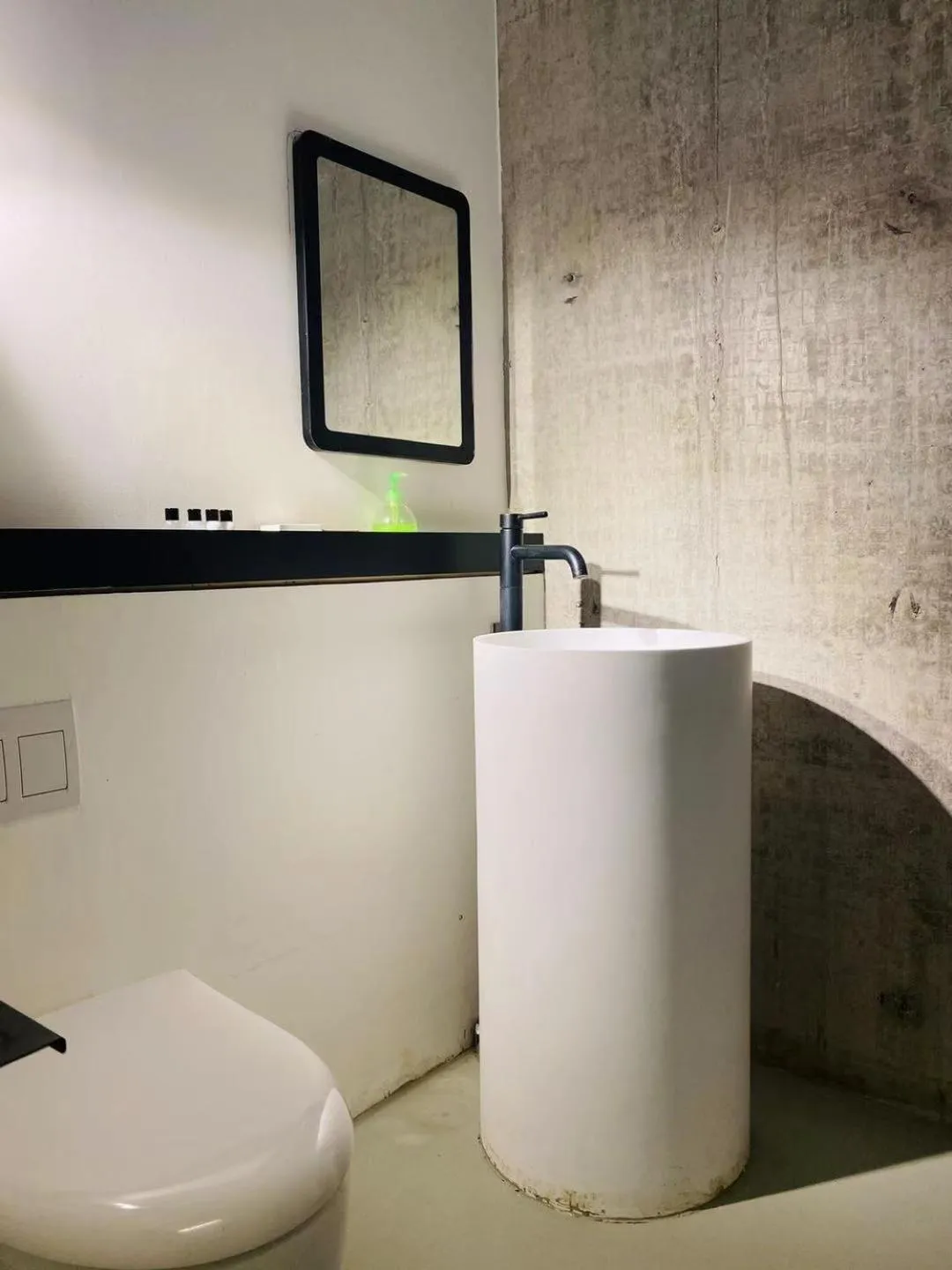 Toilet in Brickyard Retreat at Mutianyu Great Wall Adjoin to Mutianyu Great Wall - Room with the View of Great Wall - Jacuzzi with the View of Great Wall - Vehicle Shuttle Service - International Catering - SPA& Nail Beauty Facilities