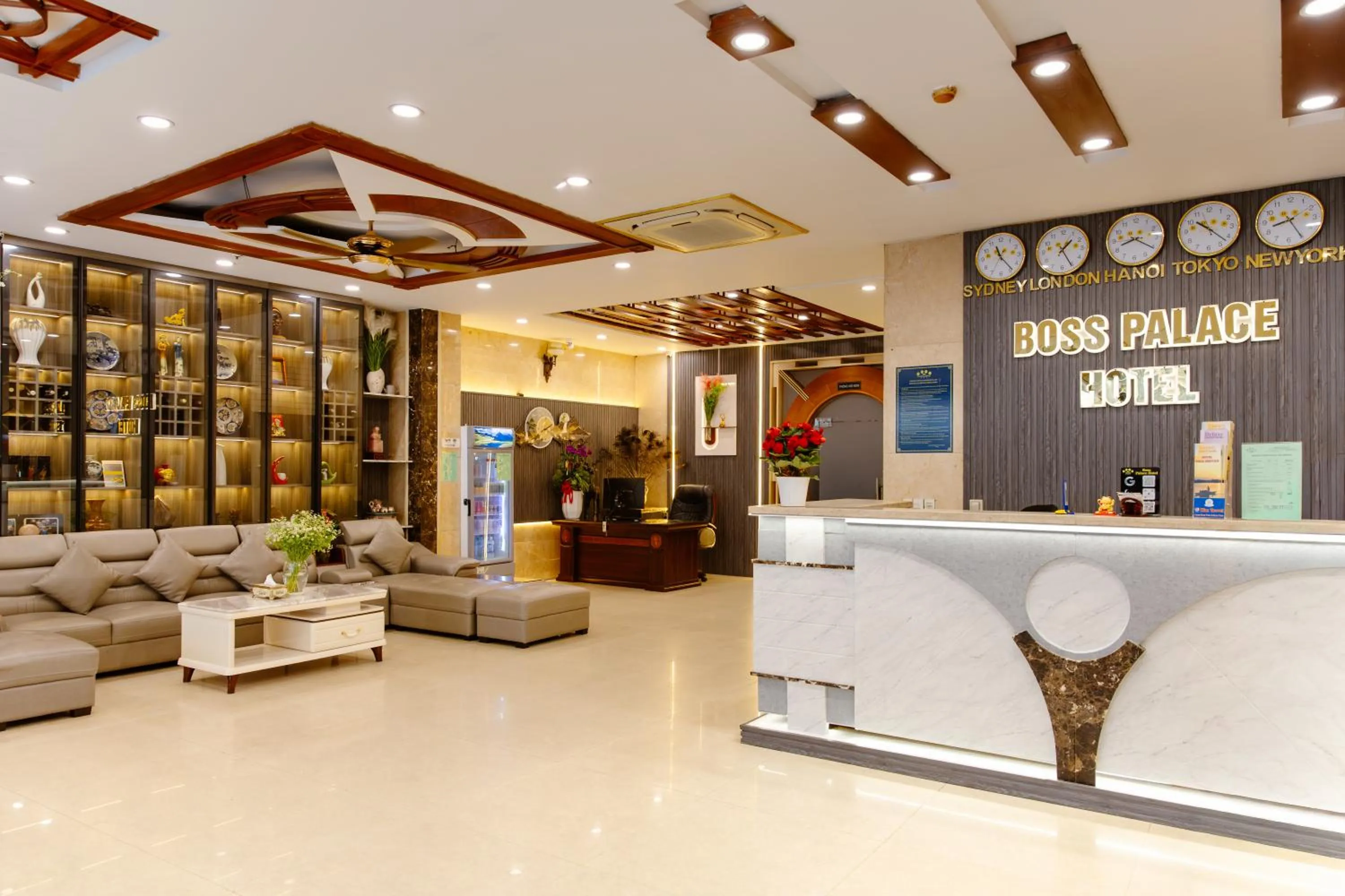 Lobby or reception in Boss Palace Hotel
