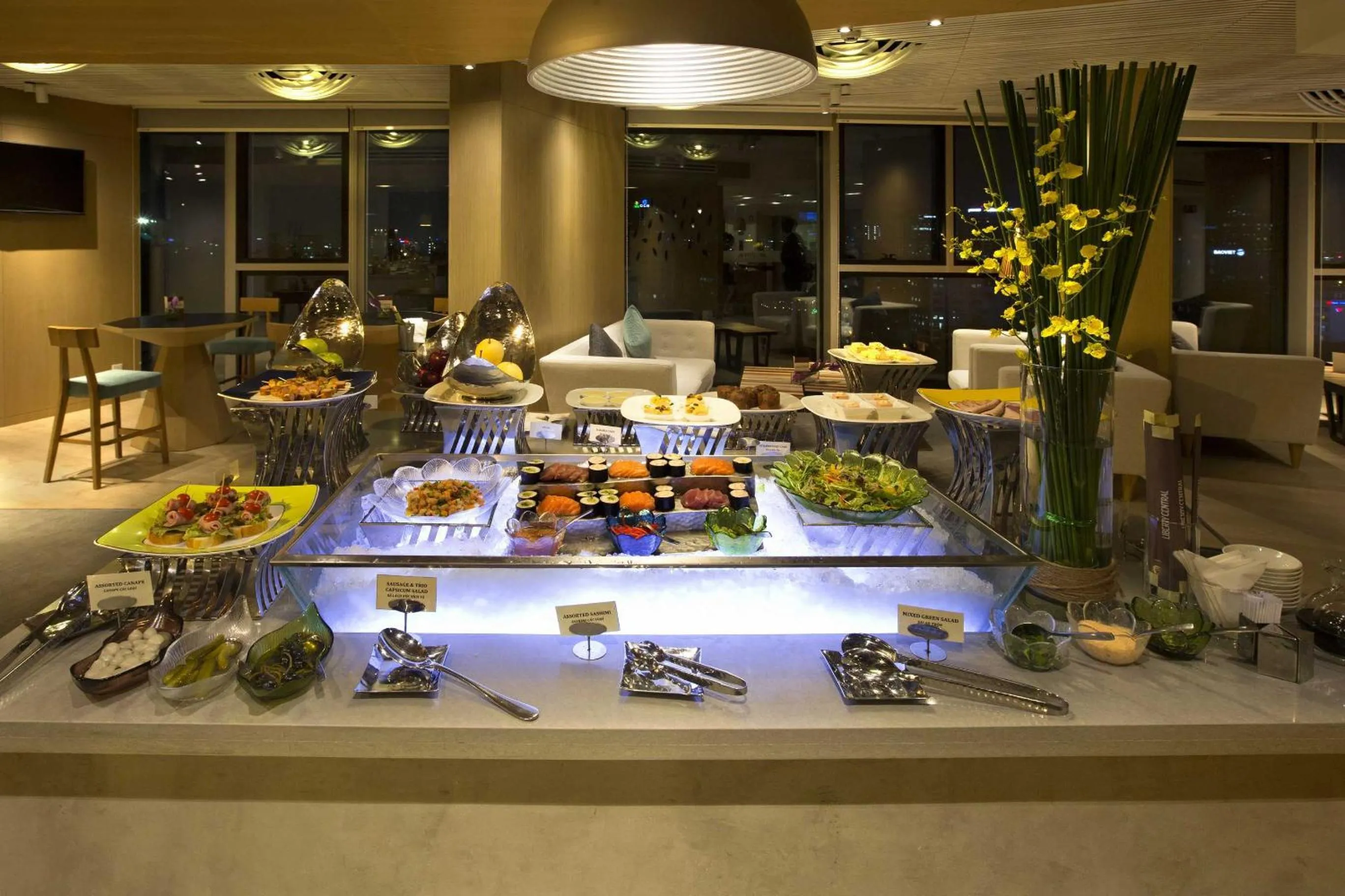 Food in Liberty Central Saigon Citypoint