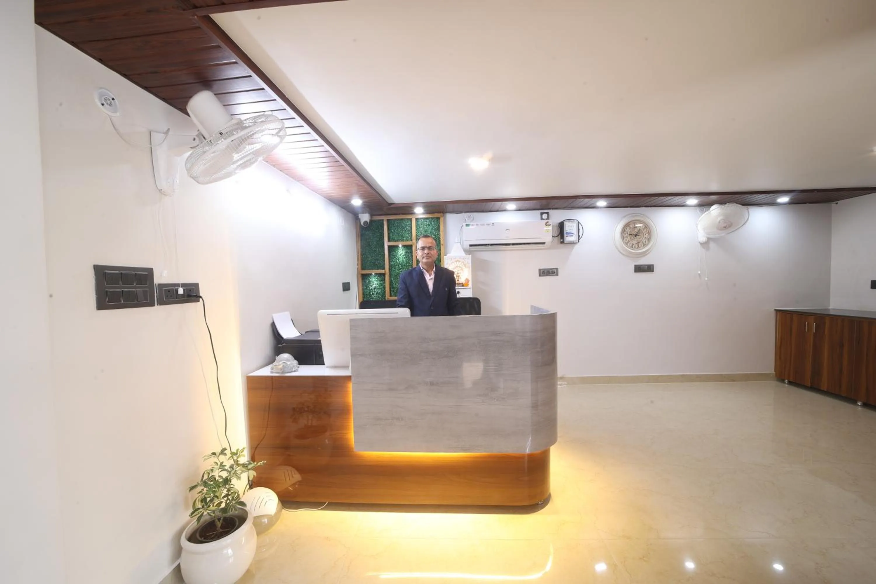 Lobby or reception in Hotel Mahadev Rishikesh