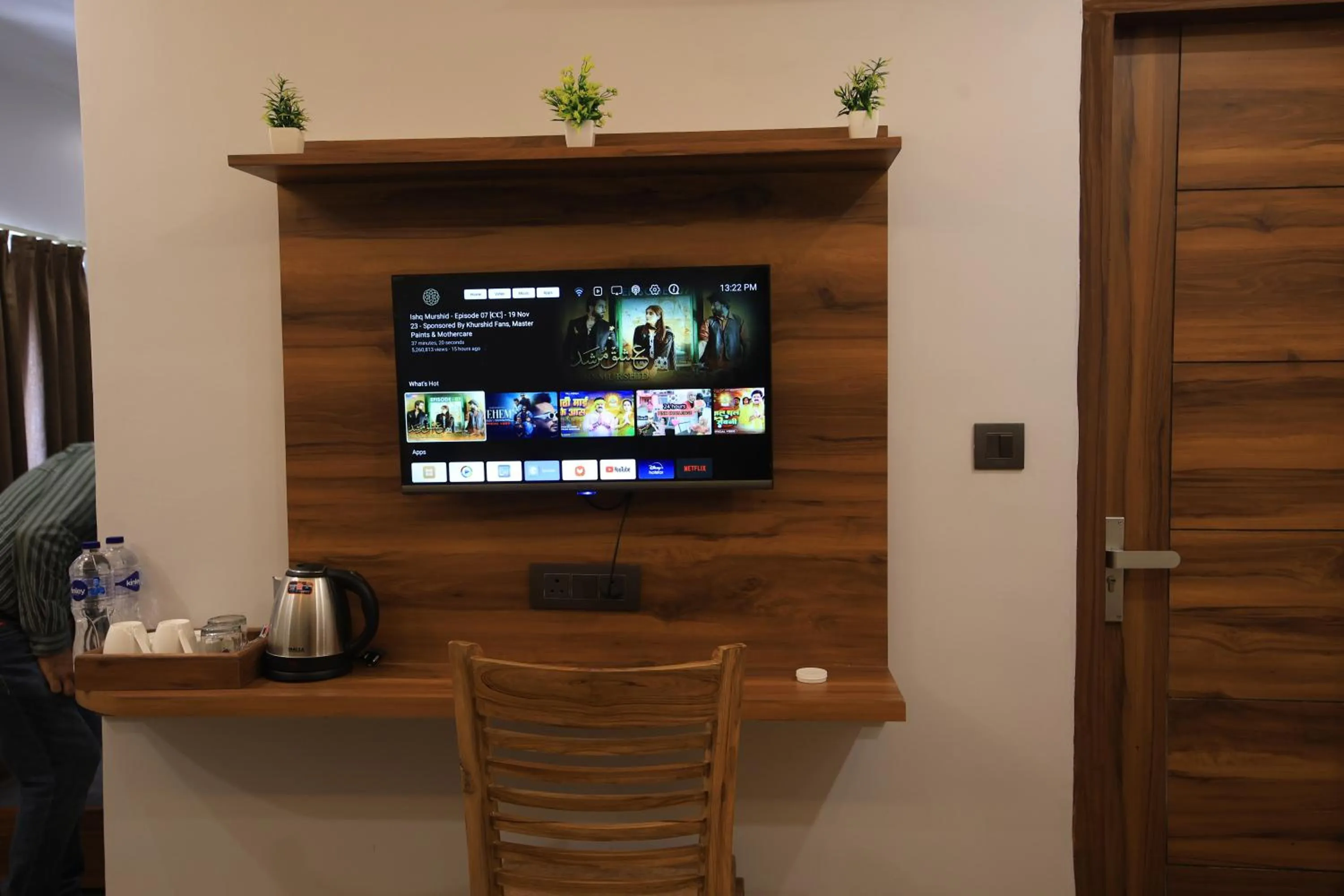 TV and multimedia in Hotel Mahadev Rishikesh