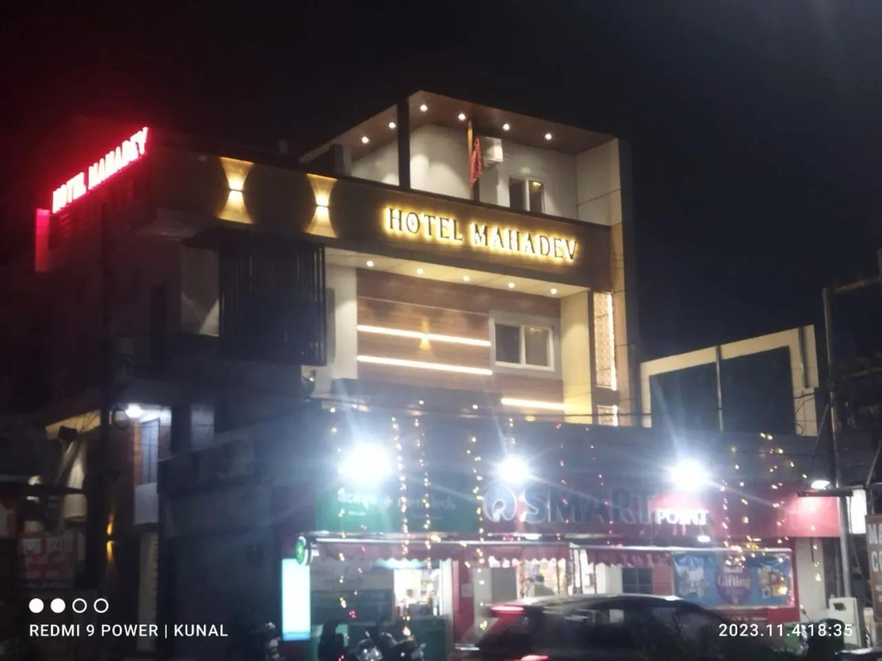 Street view in Hotel Mahadev Rishikesh