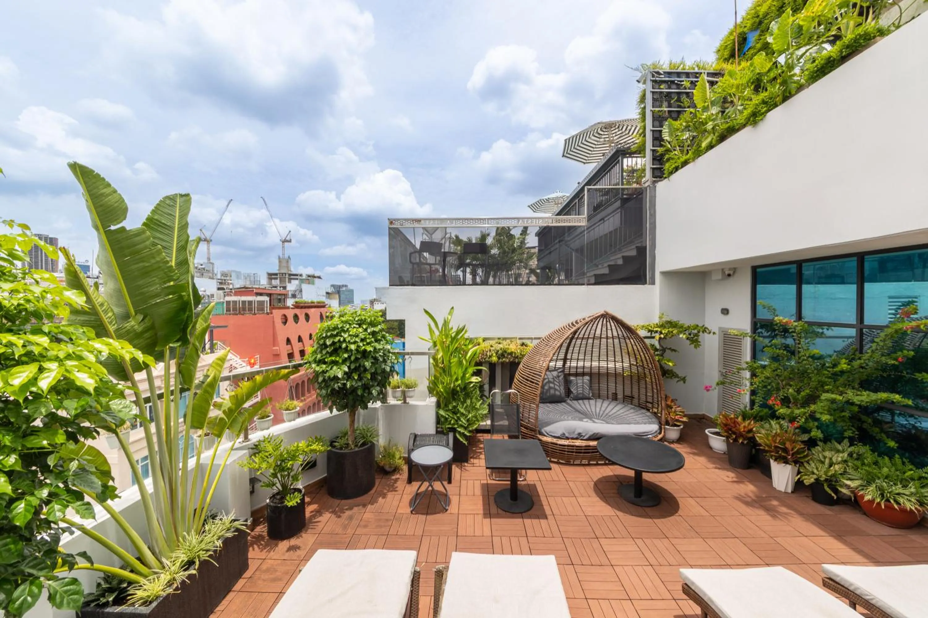 sunbed in A25 Hotel - 55 Lê Anh Xuân