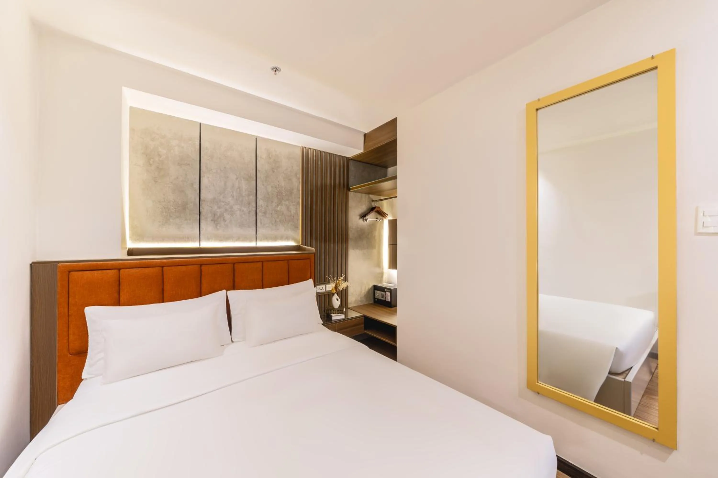 Bedroom, Bed in A25 Hotel - 55 Lê Anh Xuân