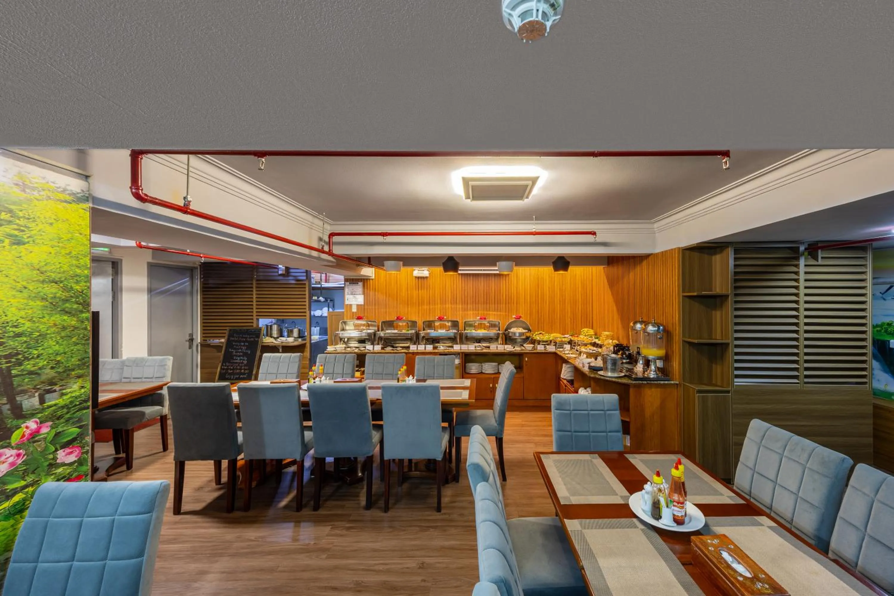 Restaurant/places to eat in A25 Hotel - 55 Lê Anh Xuân