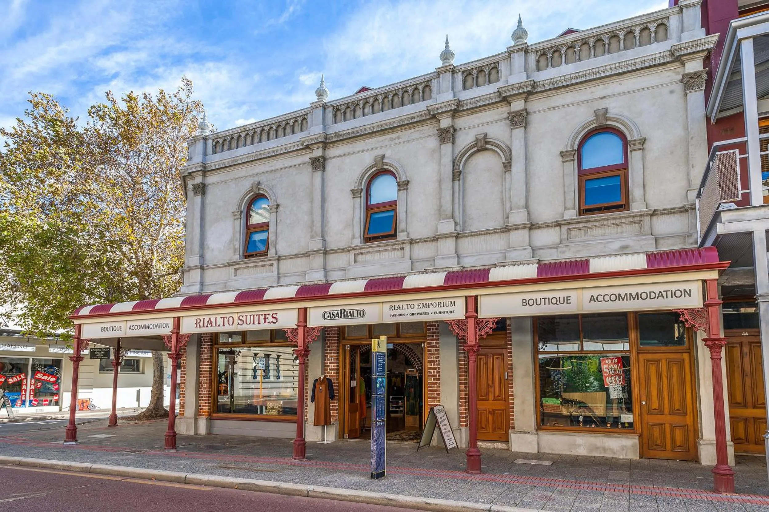 Property building in RIALTO SUITES Fremantle