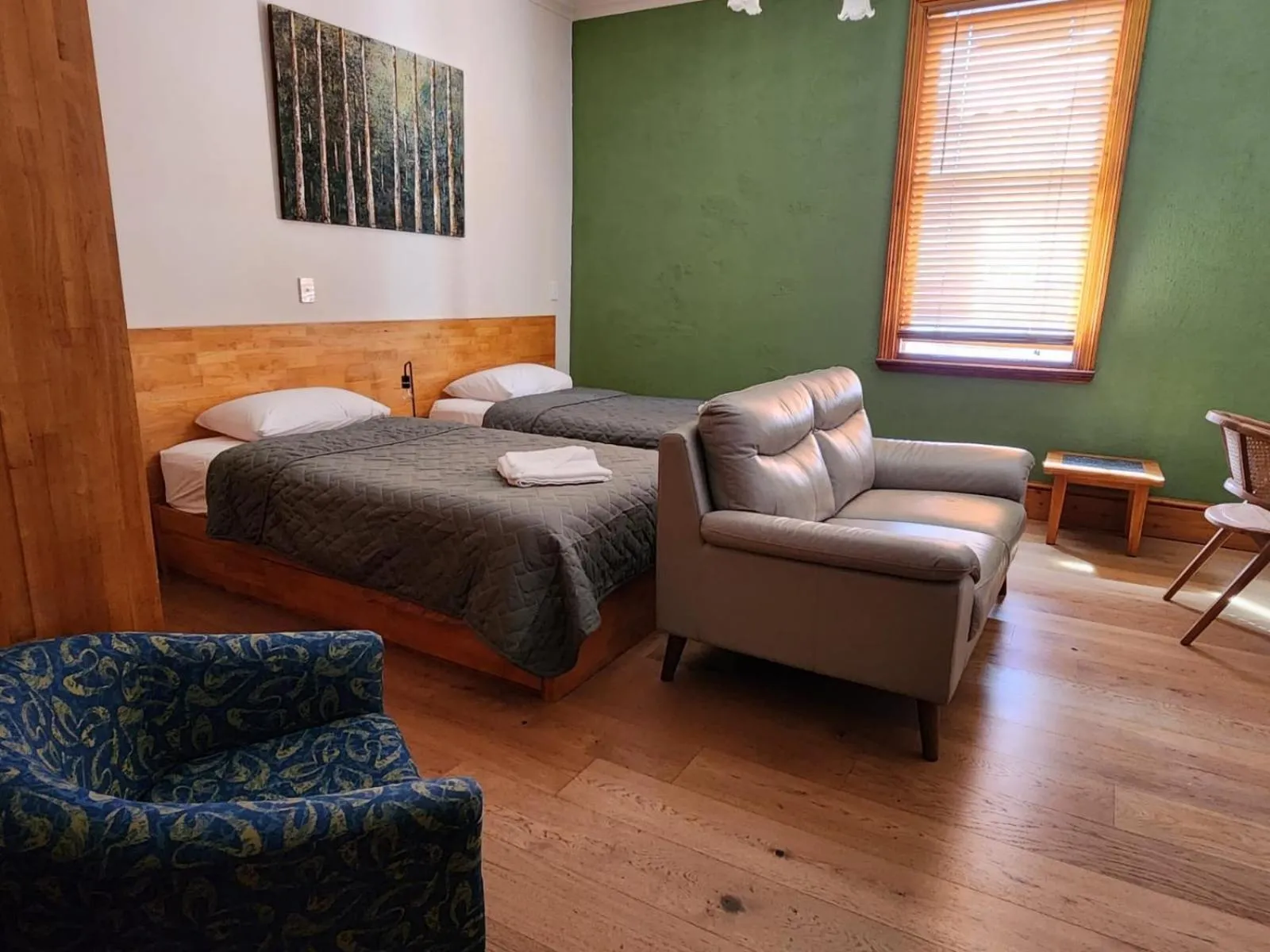 Seating area, Bed in RIALTO SUITES Fremantle