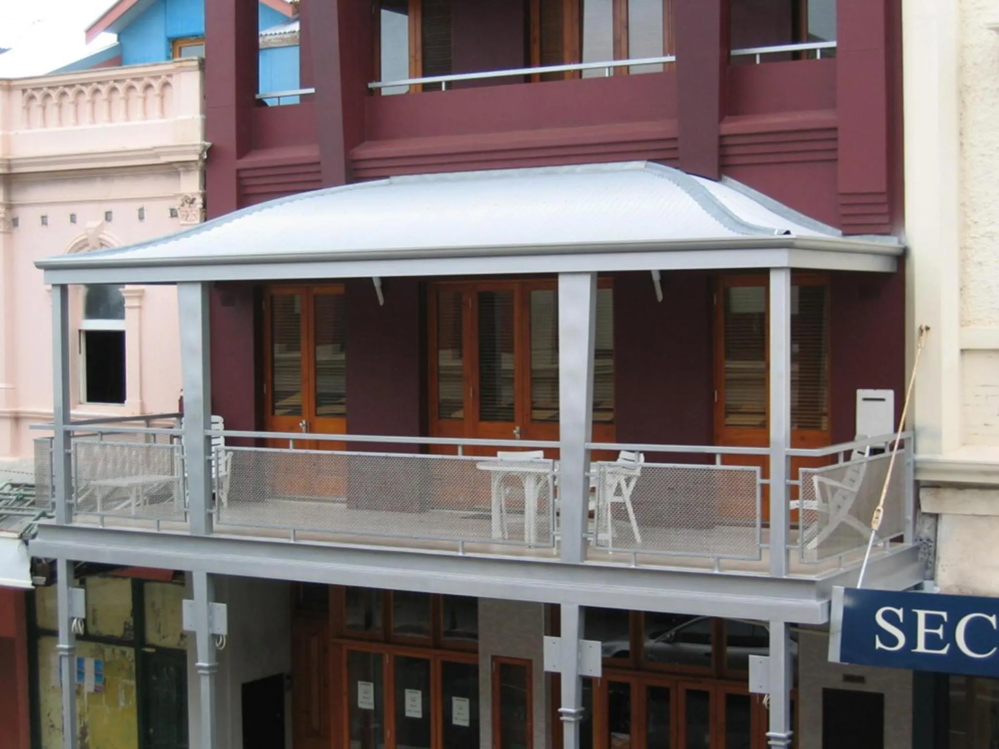 Property building in RIALTO SUITES Fremantle