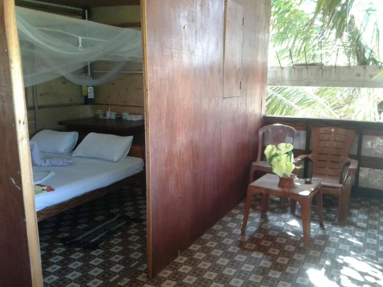 Balcony/Terrace, Bed in Star Rest Beach Hotel