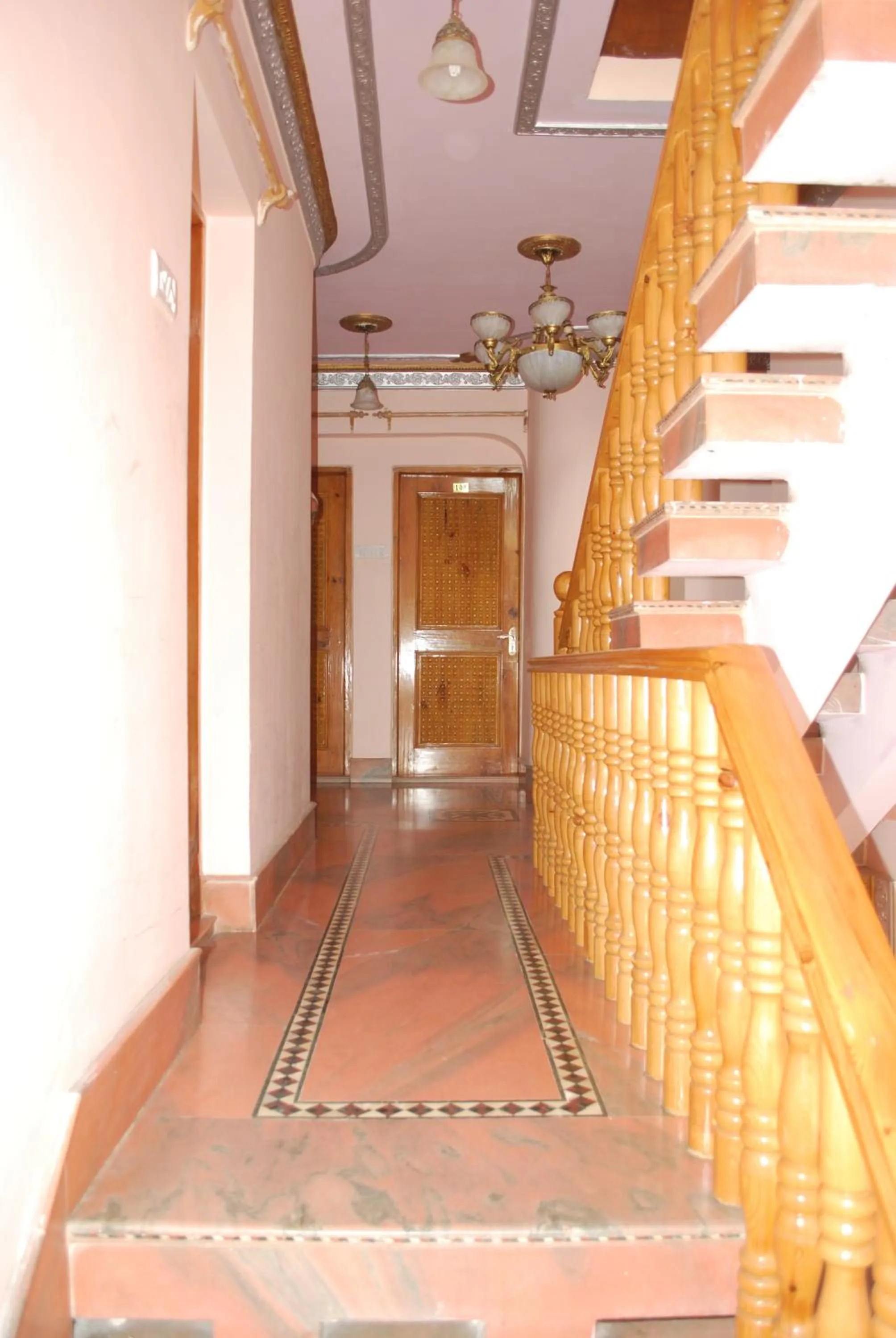 Floor plan in Hotel Gulistan