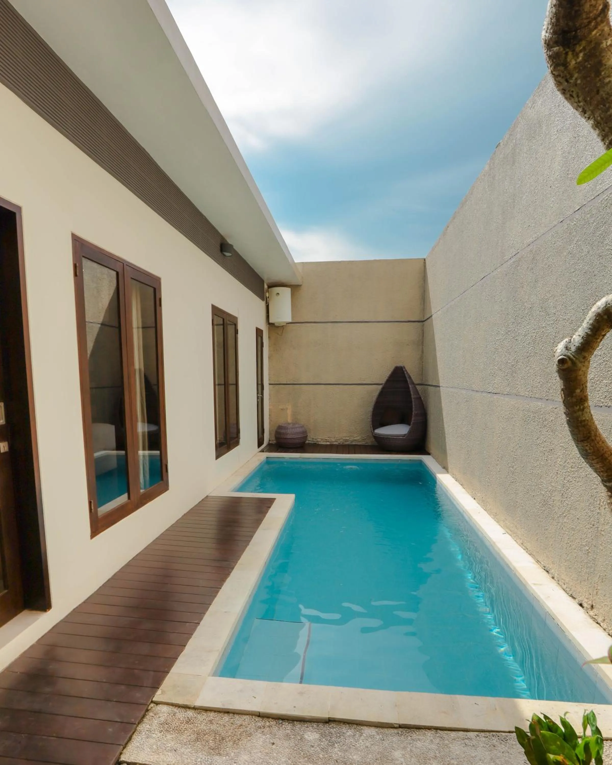 Swimming pool in Luxotic Private Villa and Resort