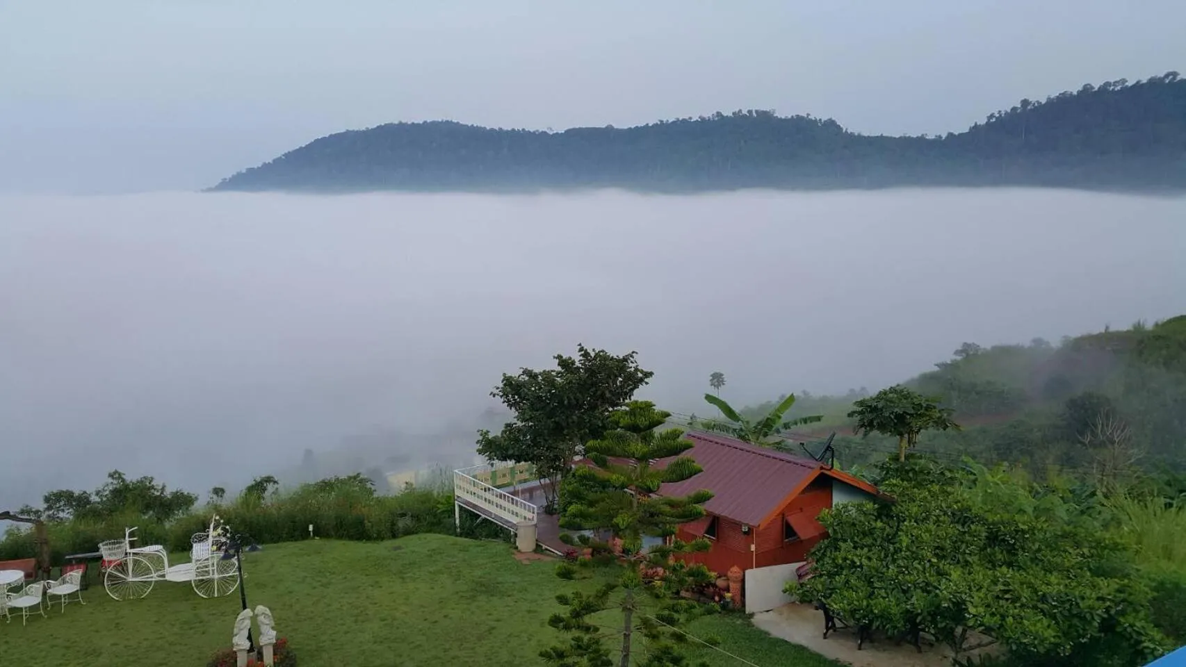 Property building in Mhork Buri Resort