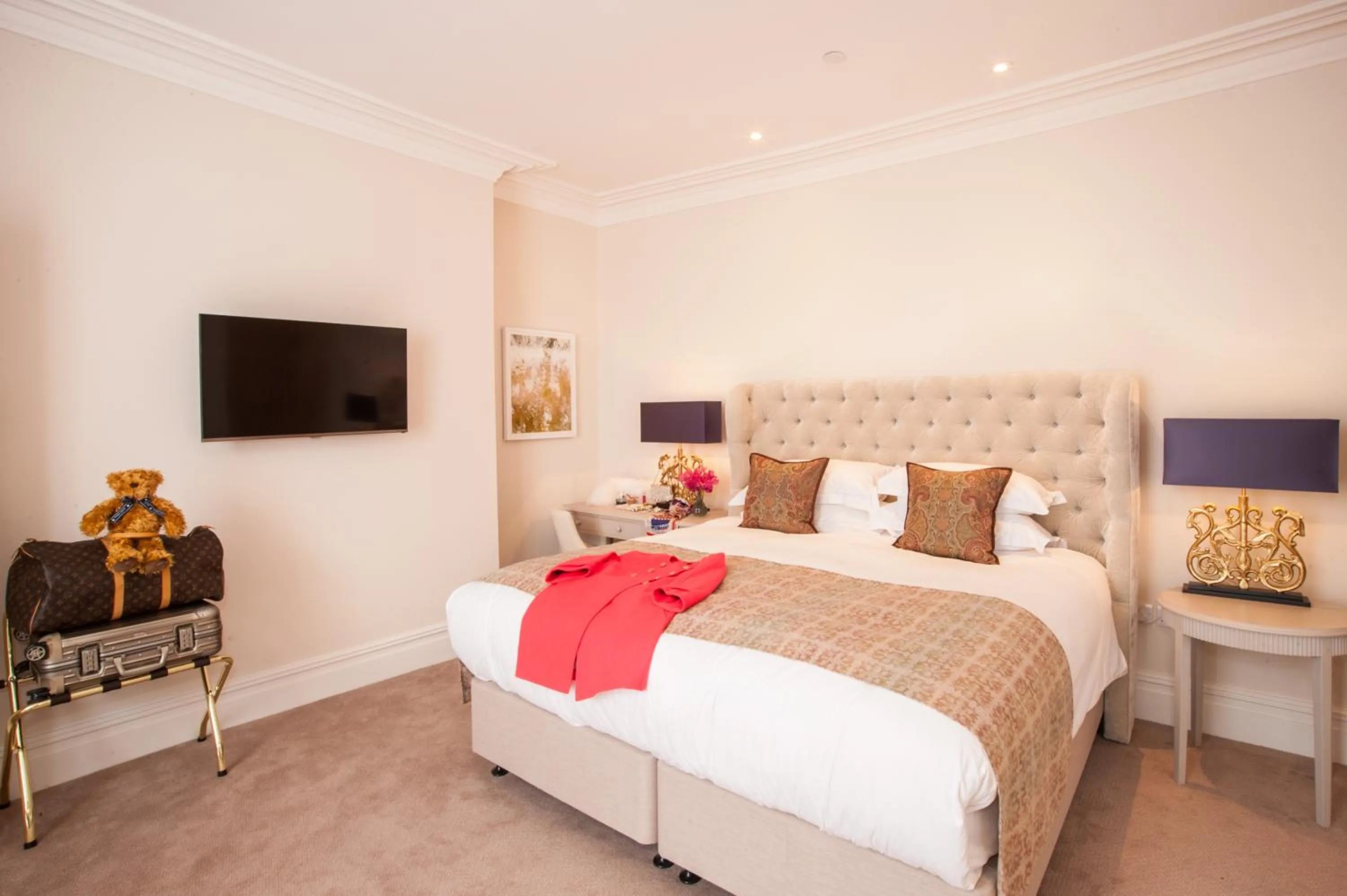 Photo of the whole room, Bed in The Charm Brighton Boutique Hotel & Spa