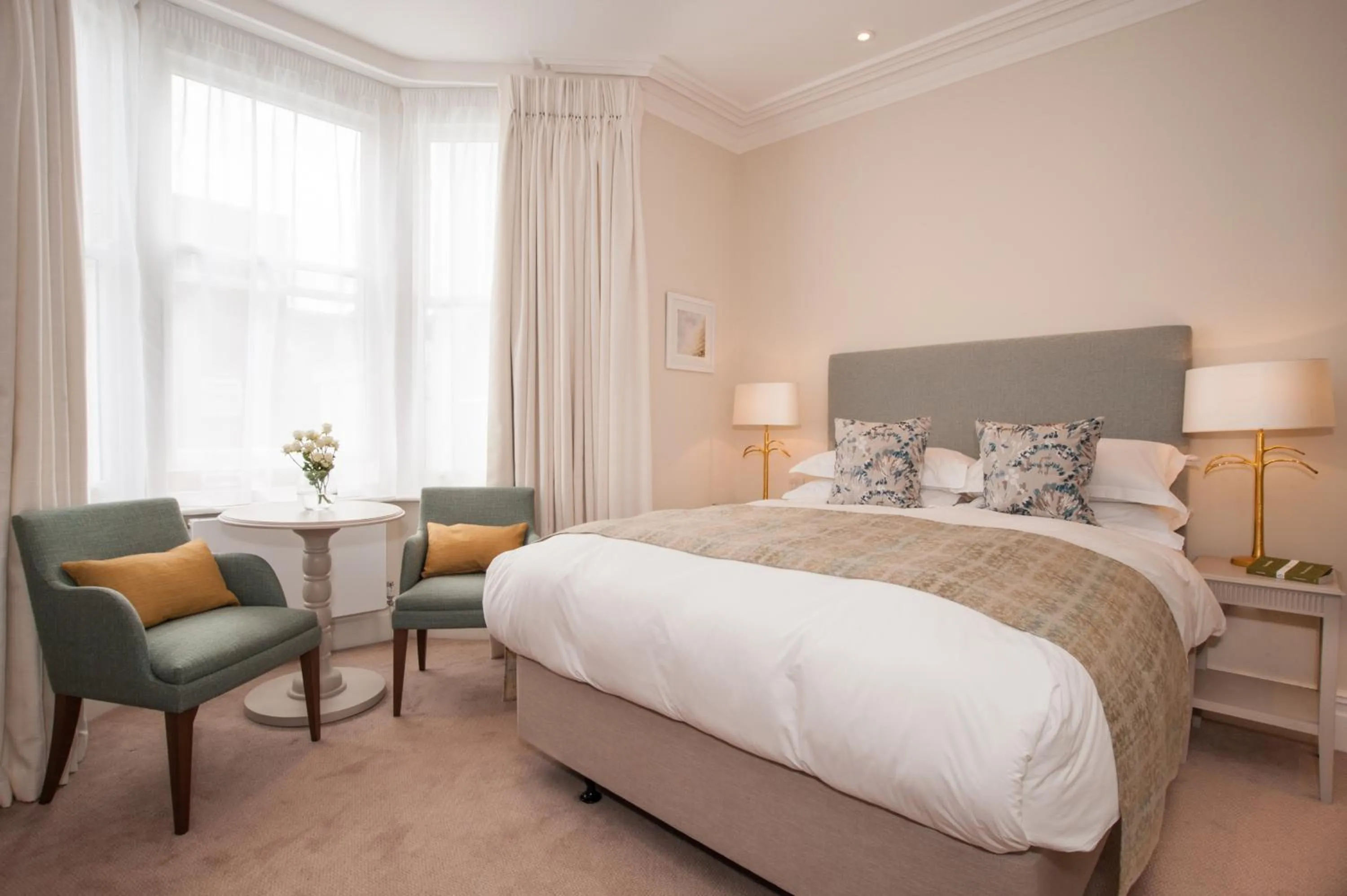 Photo of the whole room, Bed in The Charm Brighton Boutique Hotel & Spa