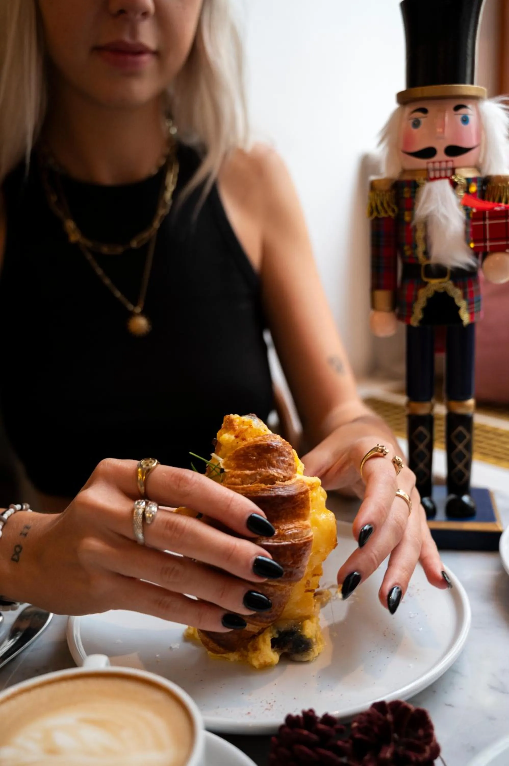 Restaurant/places to eat in Hotel Babula am Augarten