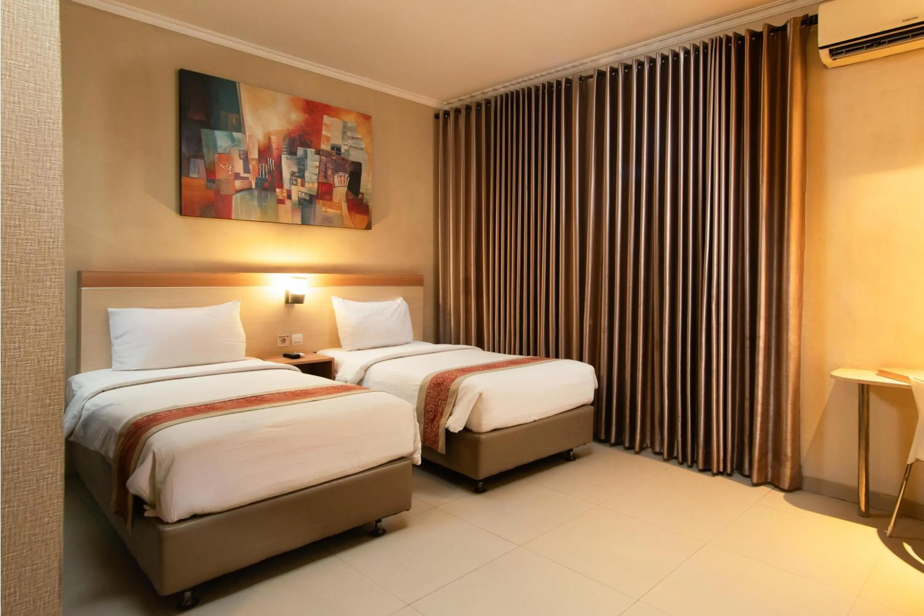 Bed in Laxston Hotel