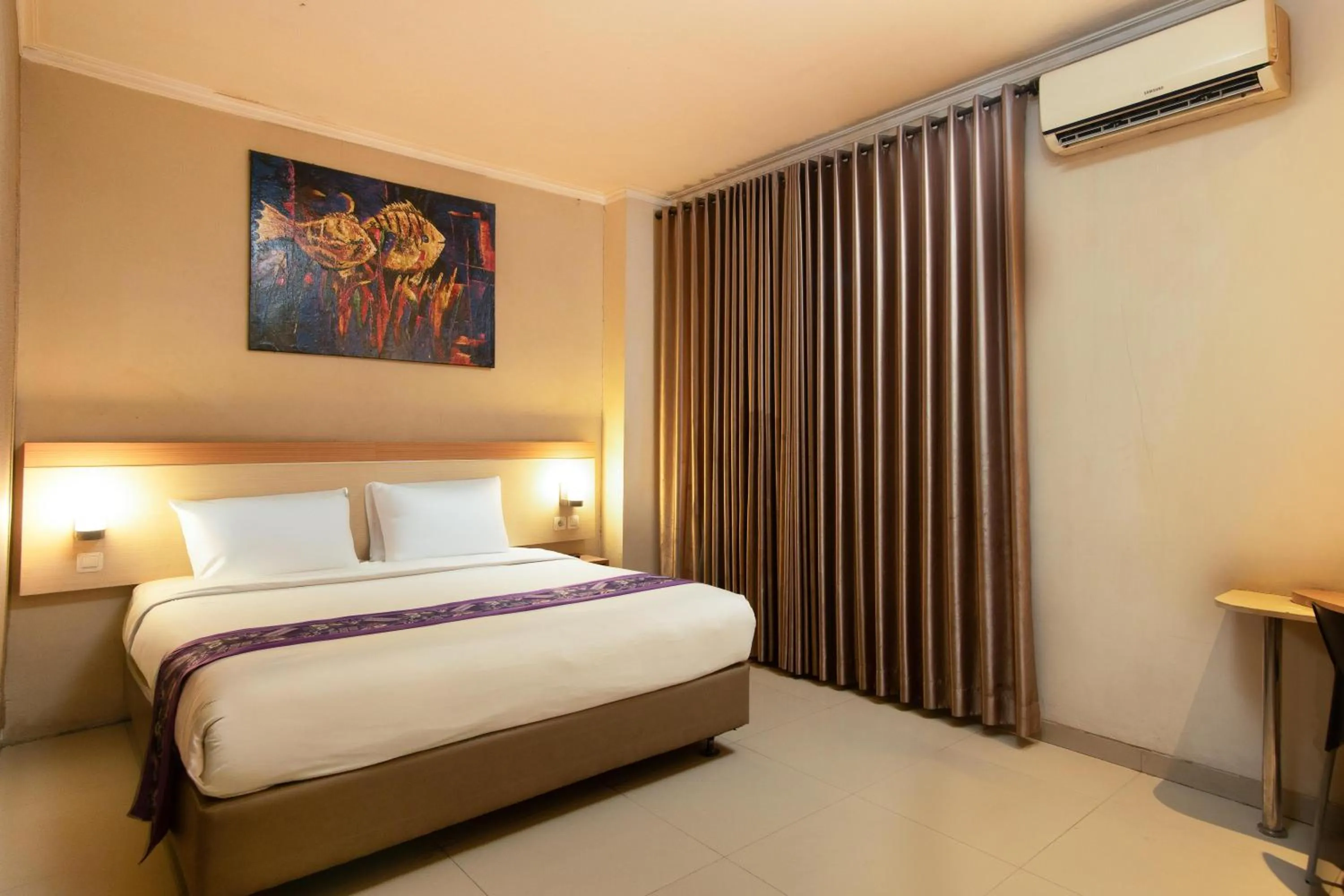 Bed in Laxston Hotel