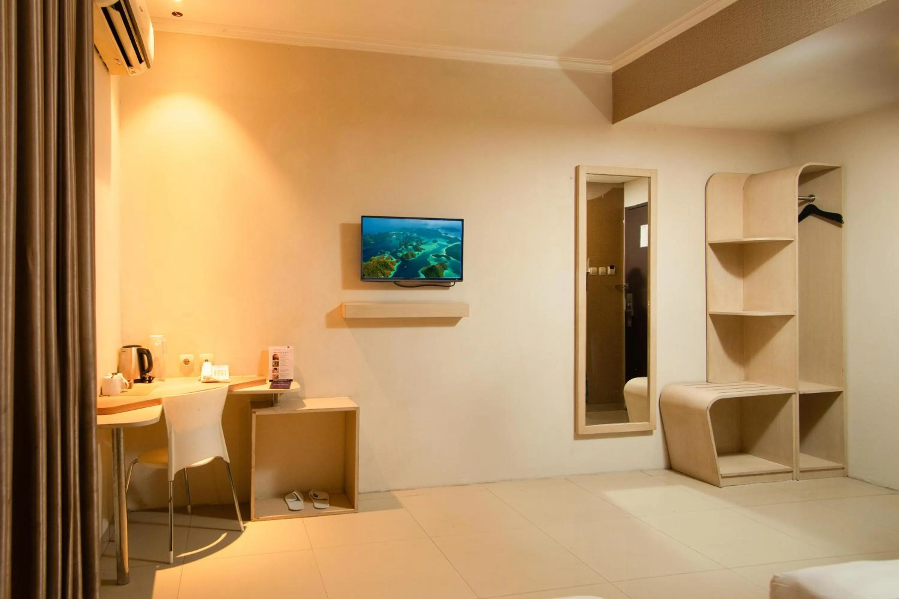 Bed in Laxston Hotel