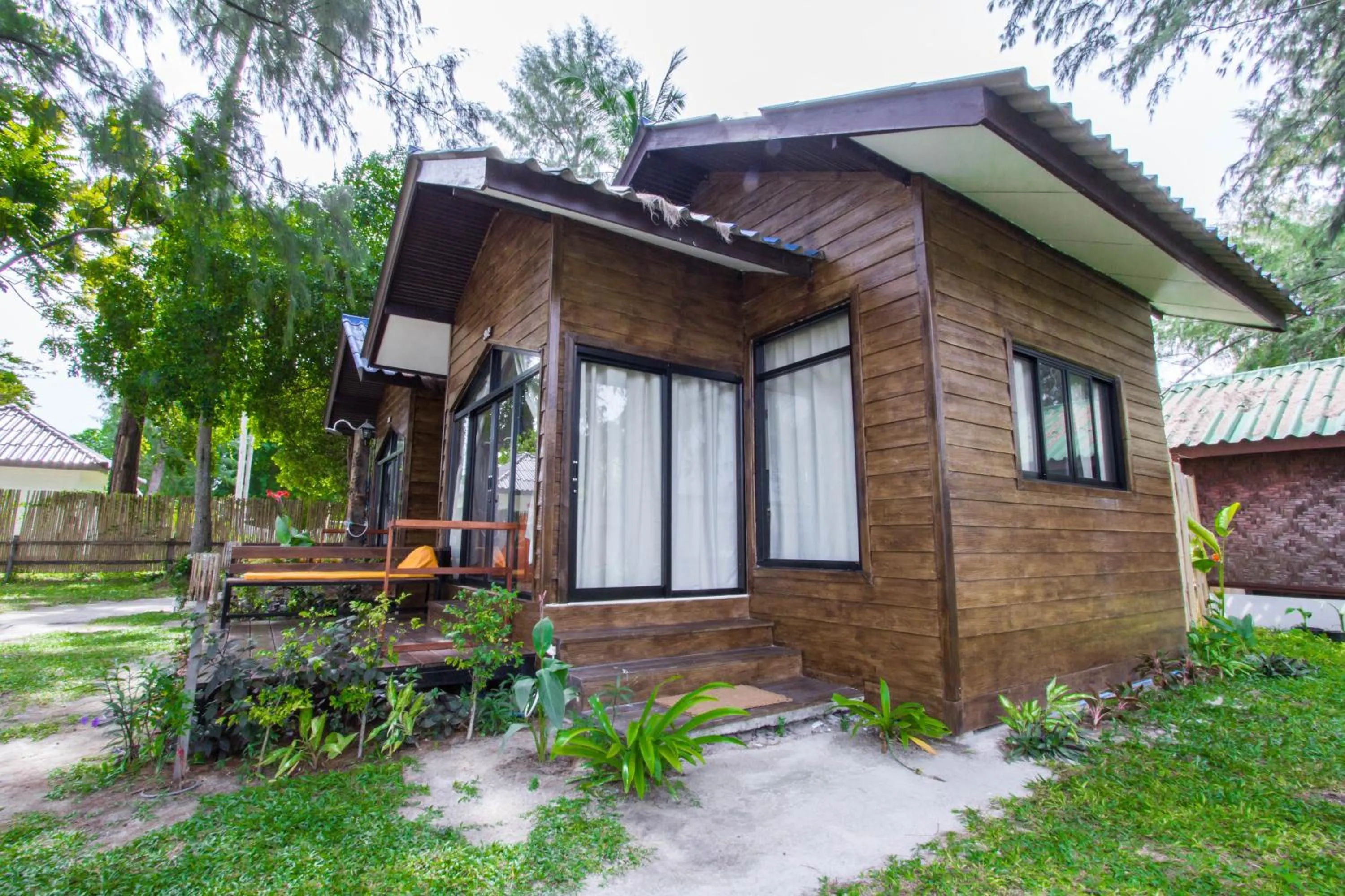 Property building in Salisa Resort