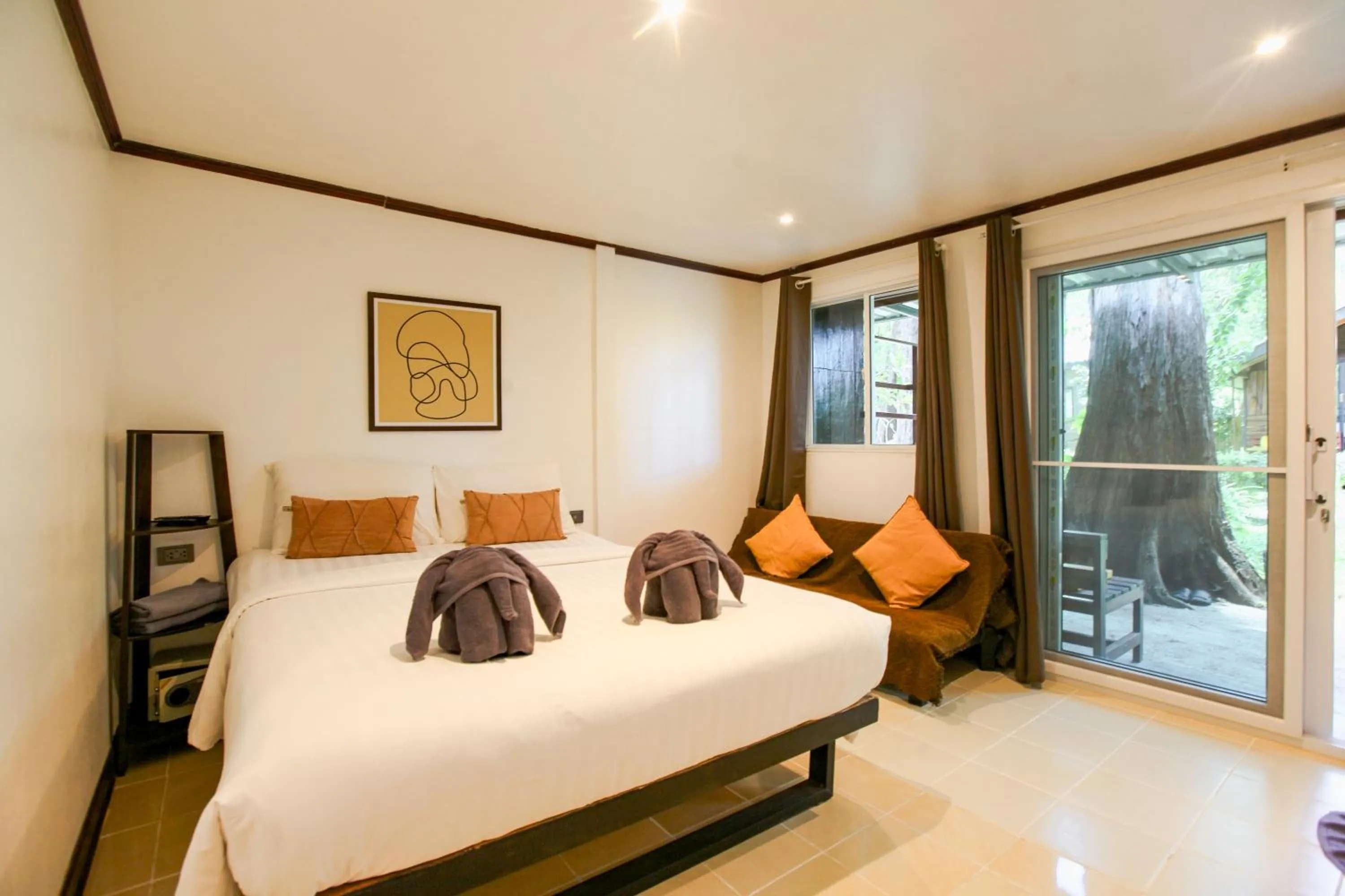 Bed in Salisa Resort