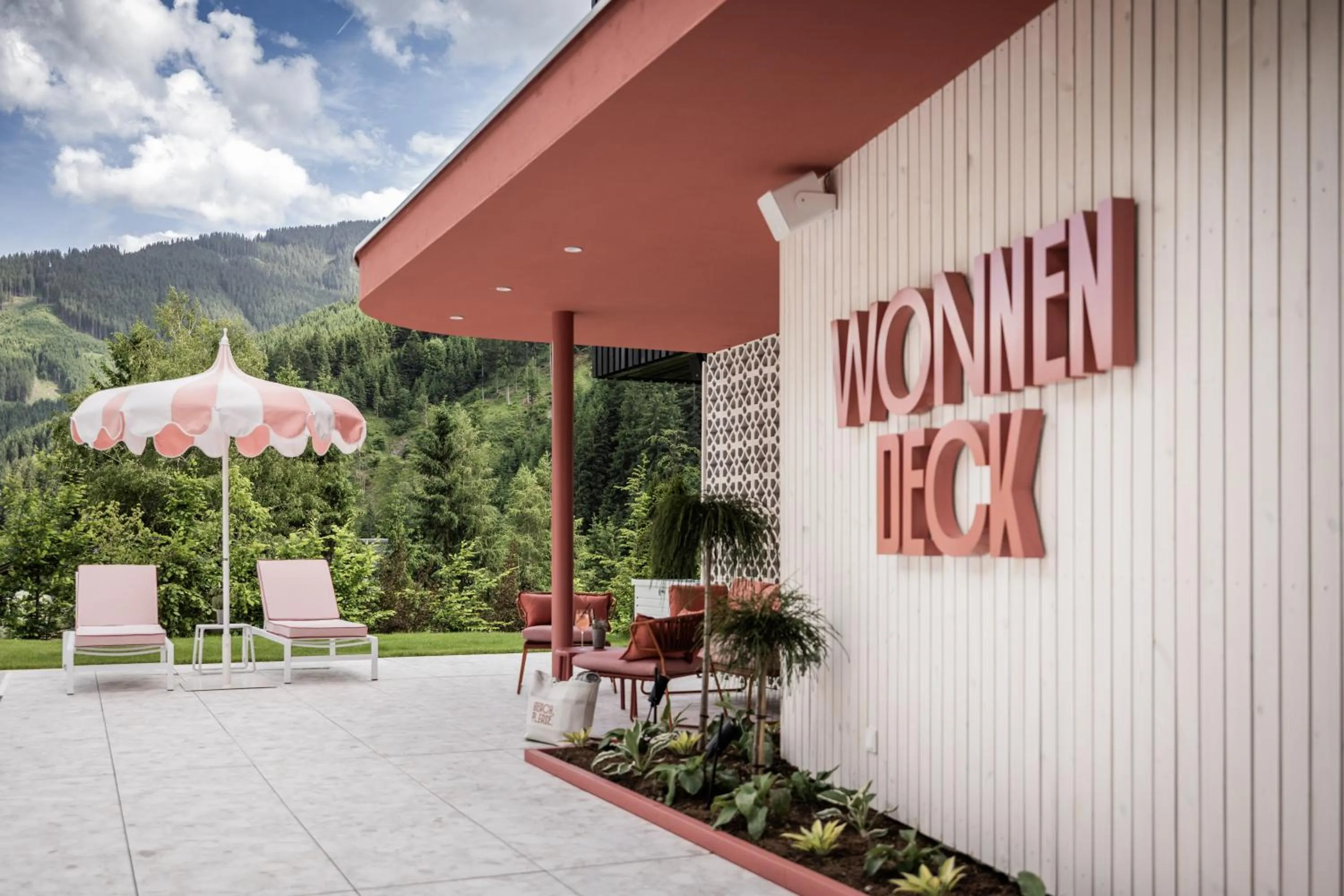 Swimming pool in Goldstück - Adults Only