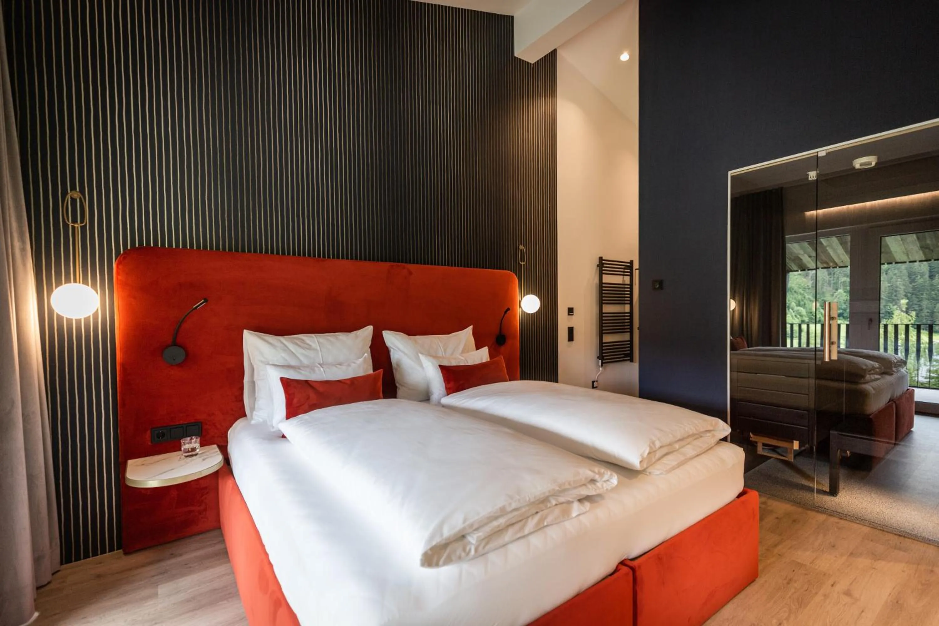 Photo of the whole room, Bed in Goldstück - Adults Only