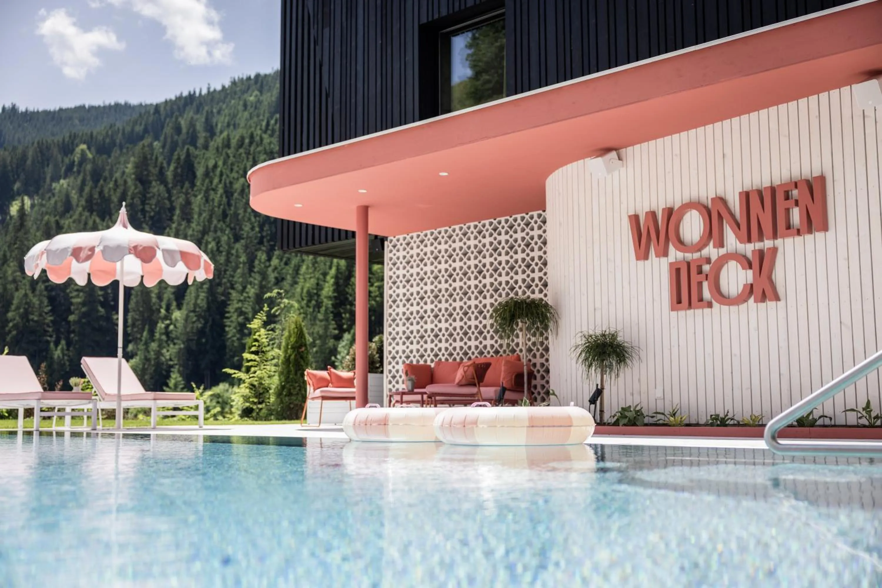 Swimming pool in Goldstück - Adults Only