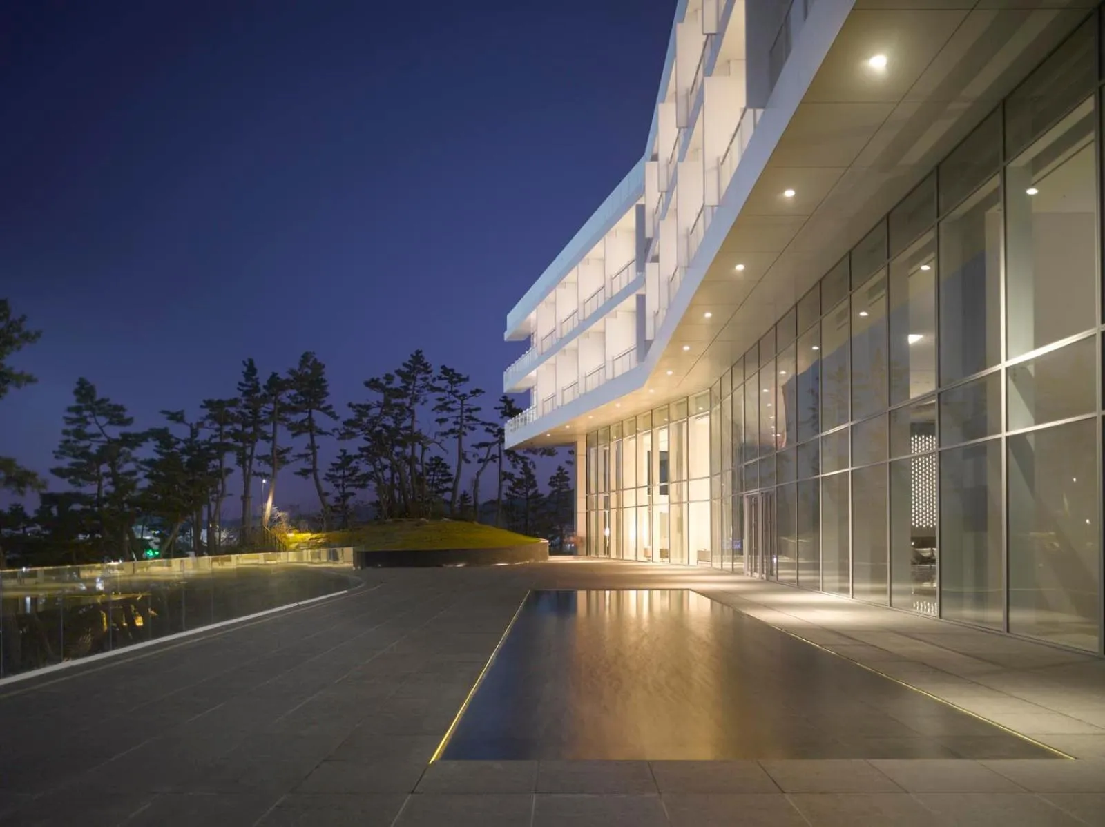 Property building in SEAMARQ HOTEL