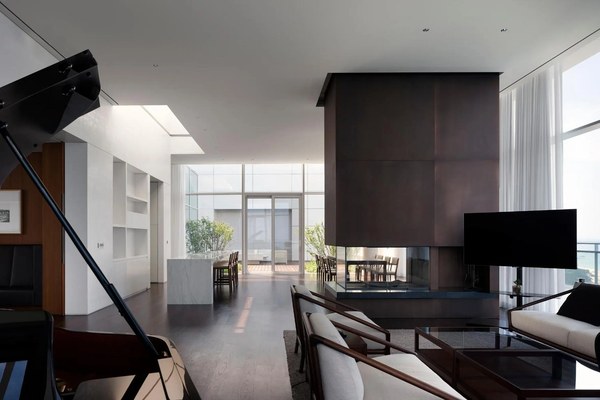 Living room in SEAMARQ HOTEL