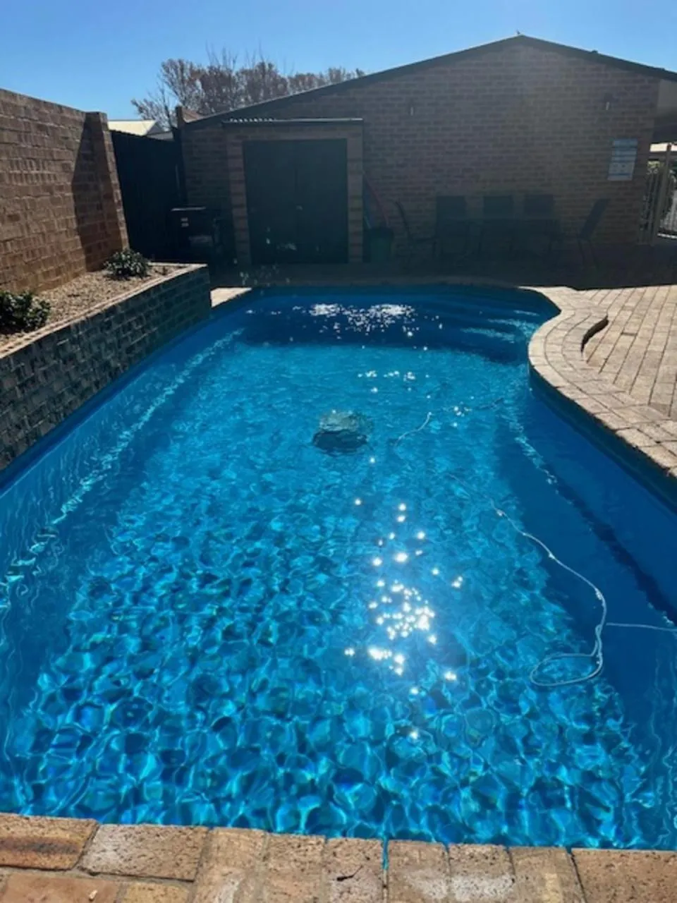 Swimming pool in Clock Tower Motor Inn