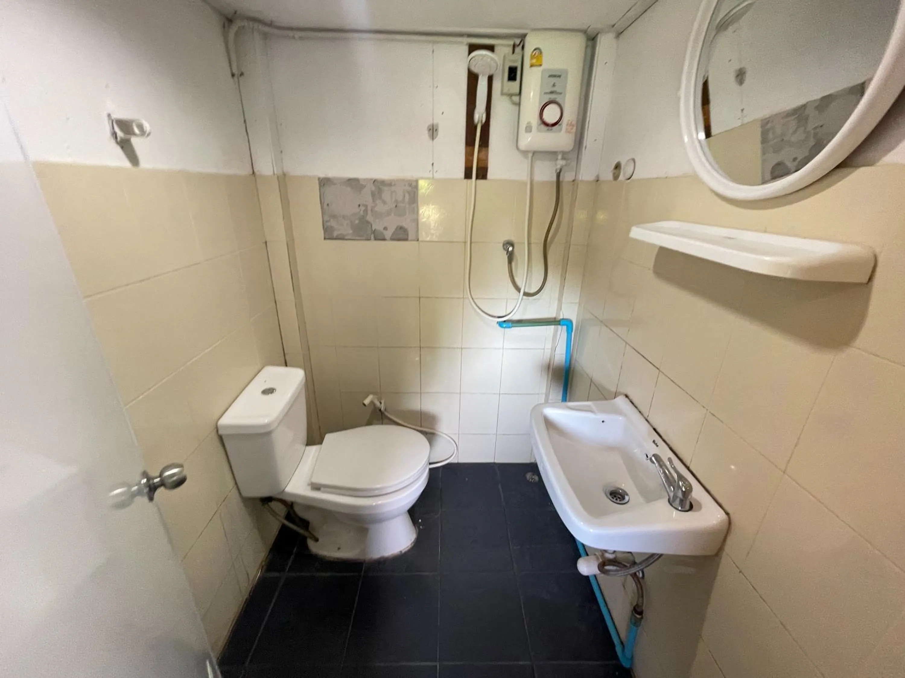 Bathroom in Oh Taley Resort